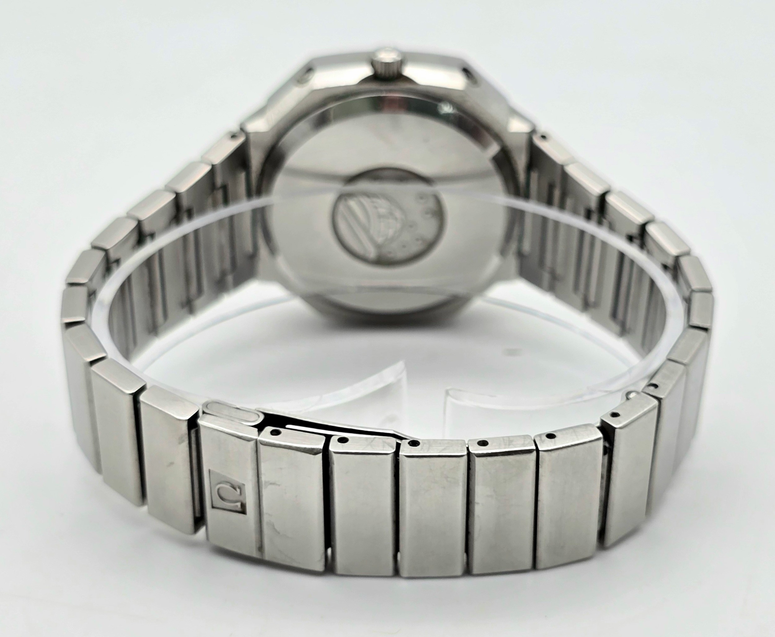 A Vintage (1970s) Omega Constellation Quartz TV Shaped Gents Watch. Stainless steel bracelet and - Image 5 of 8