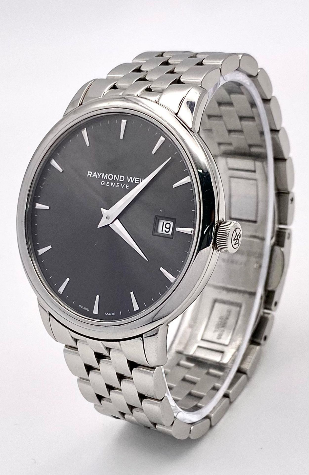 A Classic Raymond Weil Geneve Quartz Gents Watch. Stainless steel bracelet and case - 39mm. Silver - Bild 3 aus 10