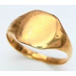 A 9 K yellow gold cygnet ring , size: Q, weight: 2.3 g.