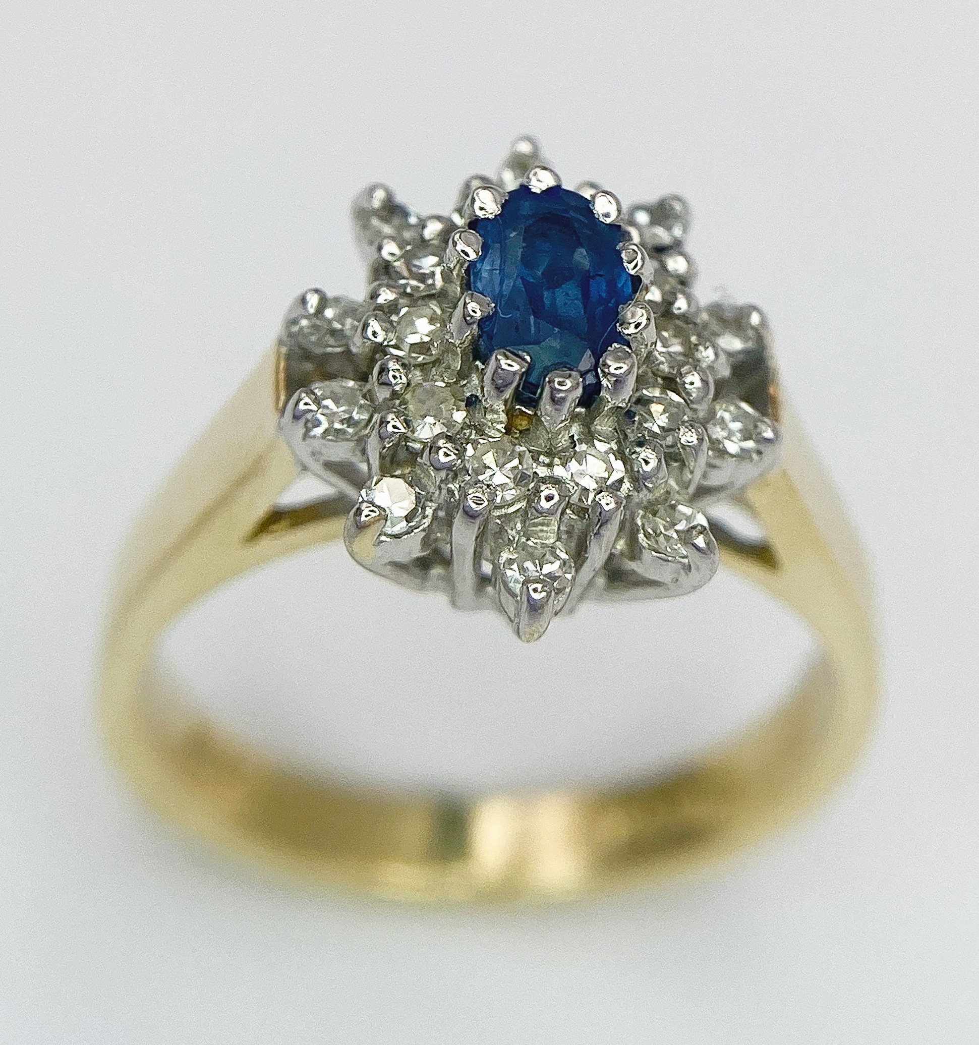 A 9K YELLOW GOLD DIAMOND & SAPPHIRE CLUSTER RING. Size J, 2.8g total weight. Ref: SC 8030 - Image 2 of 4