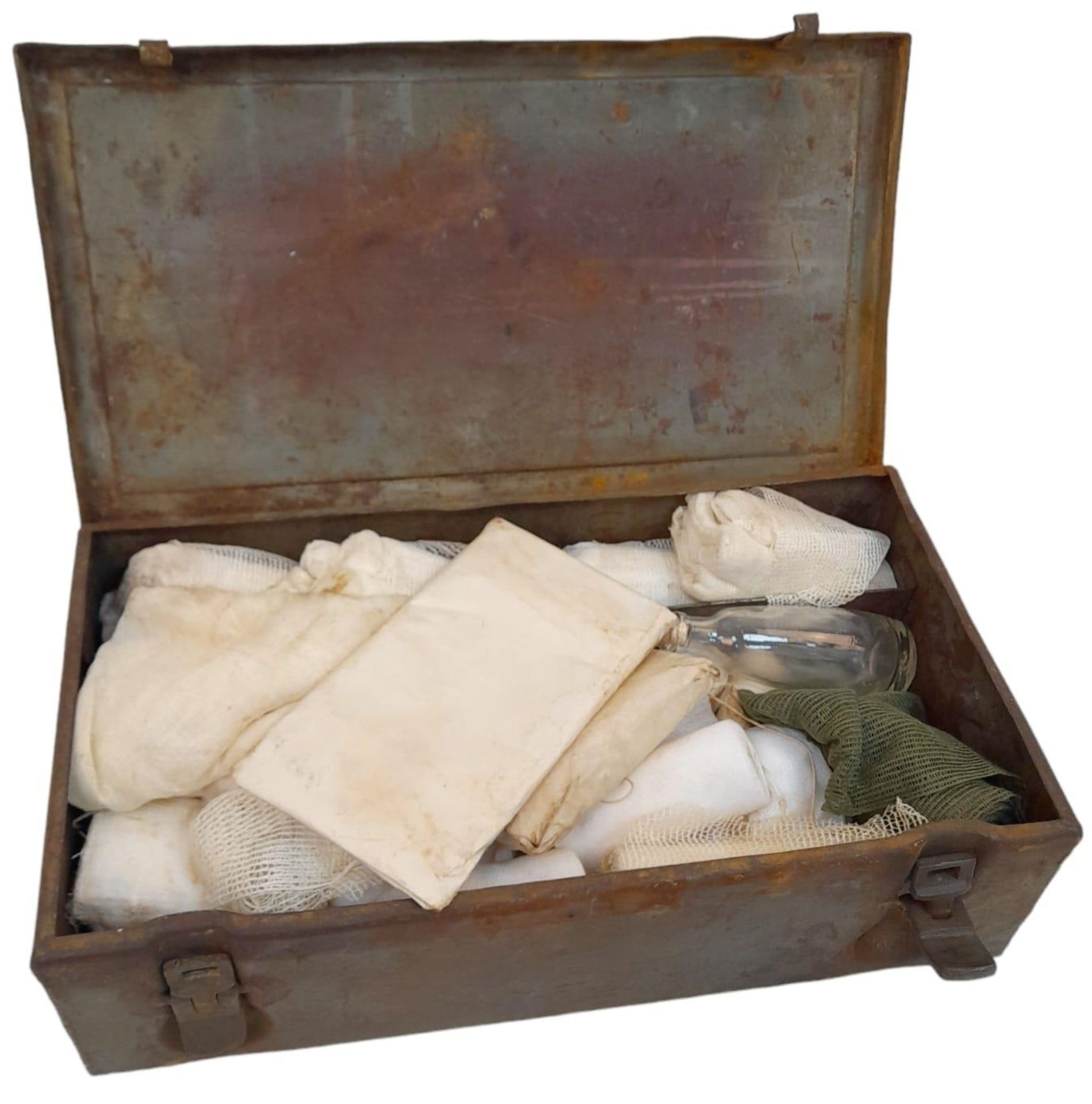 WW2 German Luftwaffe First Aid Tin with Contents. - Image 2 of 6