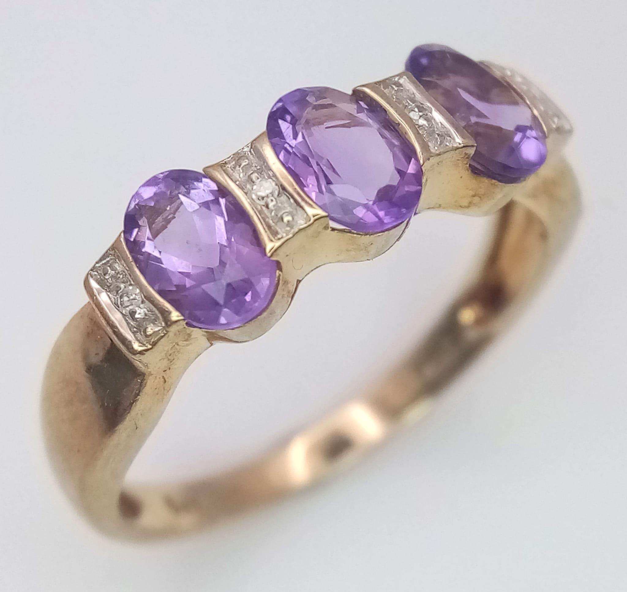 A 9K Yellow Gold Diamond and Amethyst Ring. Size P, 2.5g total weight. Ref: SC 7067 - Image 2 of 4