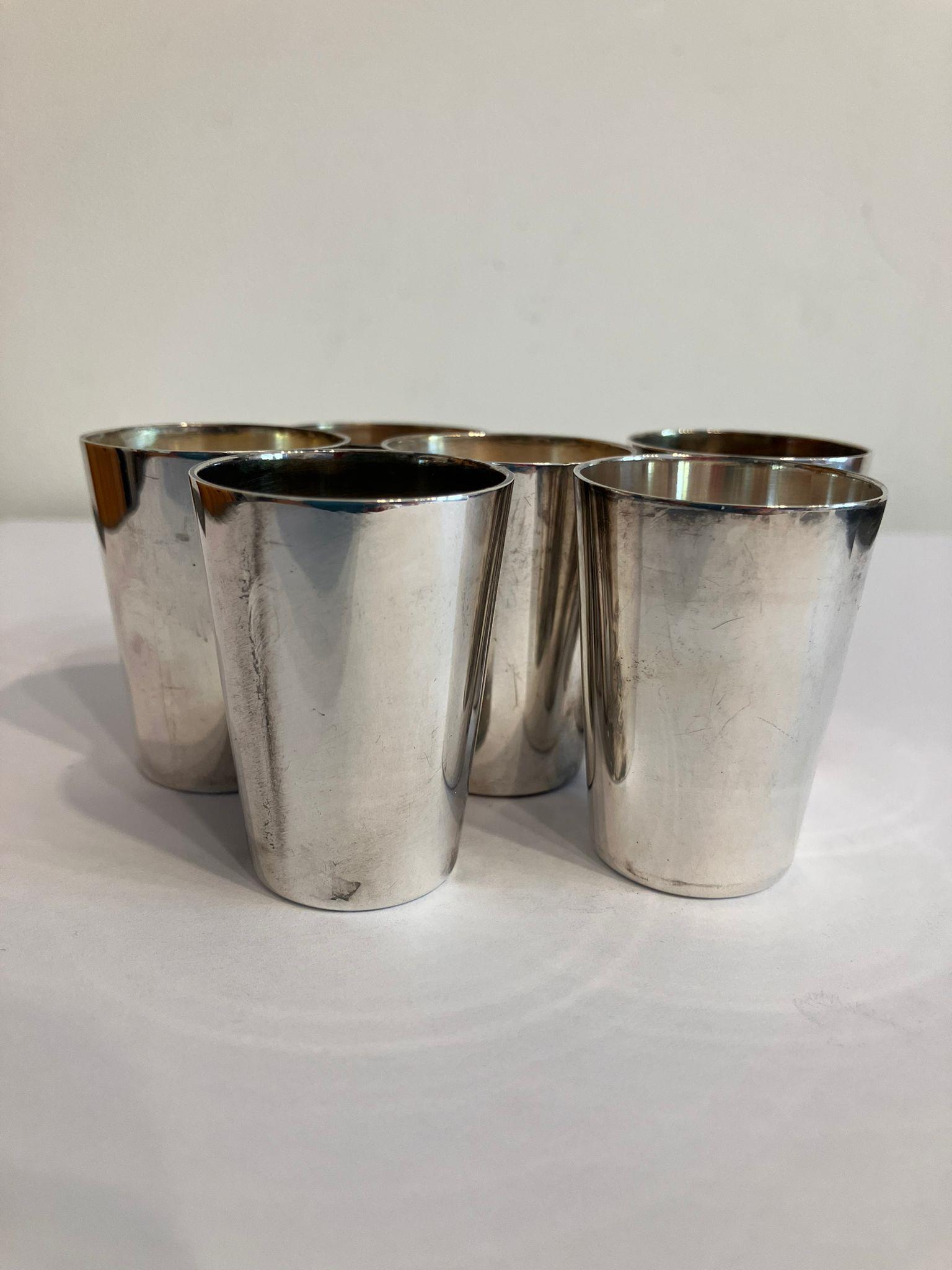 6 x SOLID SILVER SHOT Beakers. Having marking for 925 Sterling.134 grams. - Image 3 of 7
