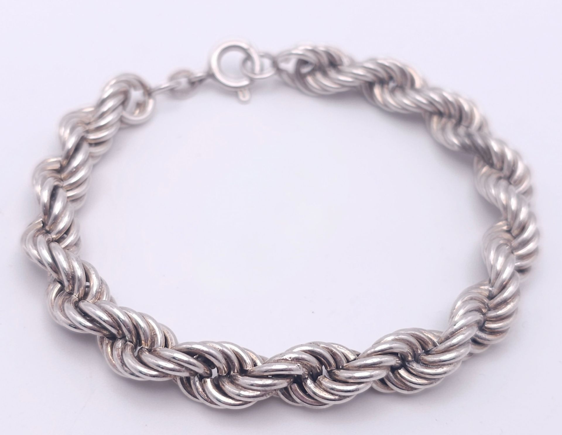 A STERLING SILVER SOLID HEAVY ROPE BRACELET. 22.5cm length, 46.6g total weight. Ref: SC 8083