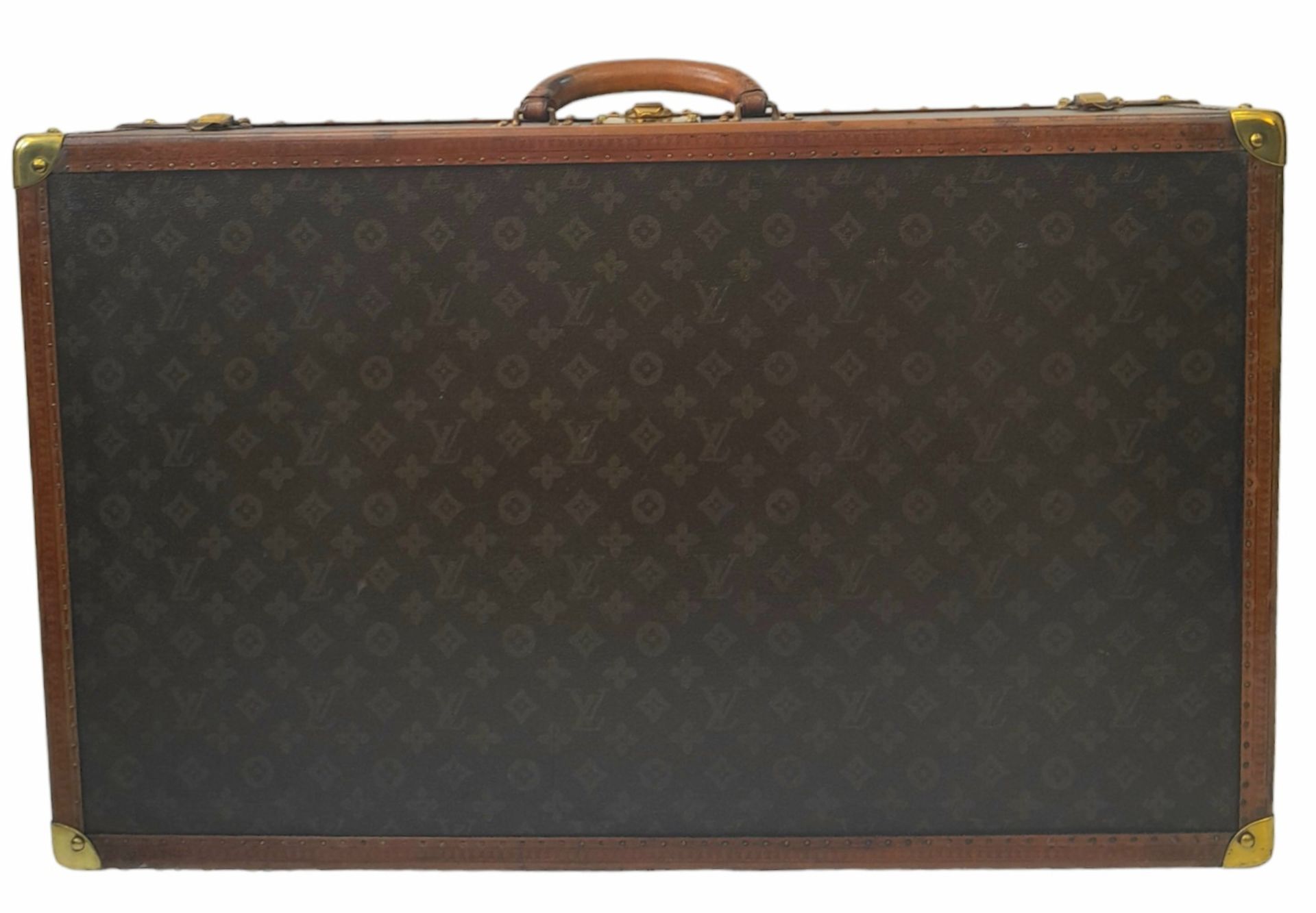 A Vintage Possibly Antique Louis Vuitton Trunk/Hard Suitcase. Canvas monogram LV exterior with - Bild 2 aus 15