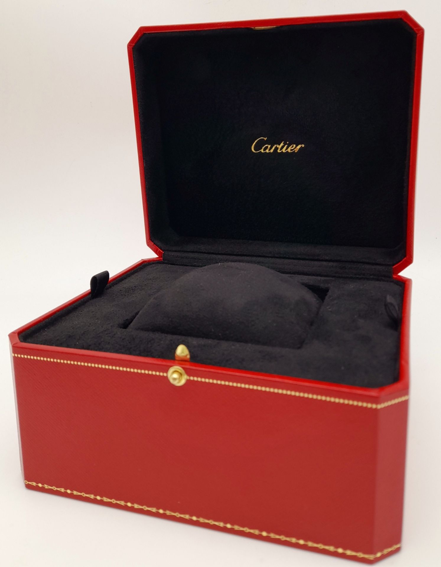 A Cartier Watch Case. Red exterior, plush black textile interior. For a large watch. - Bild 7 aus 7