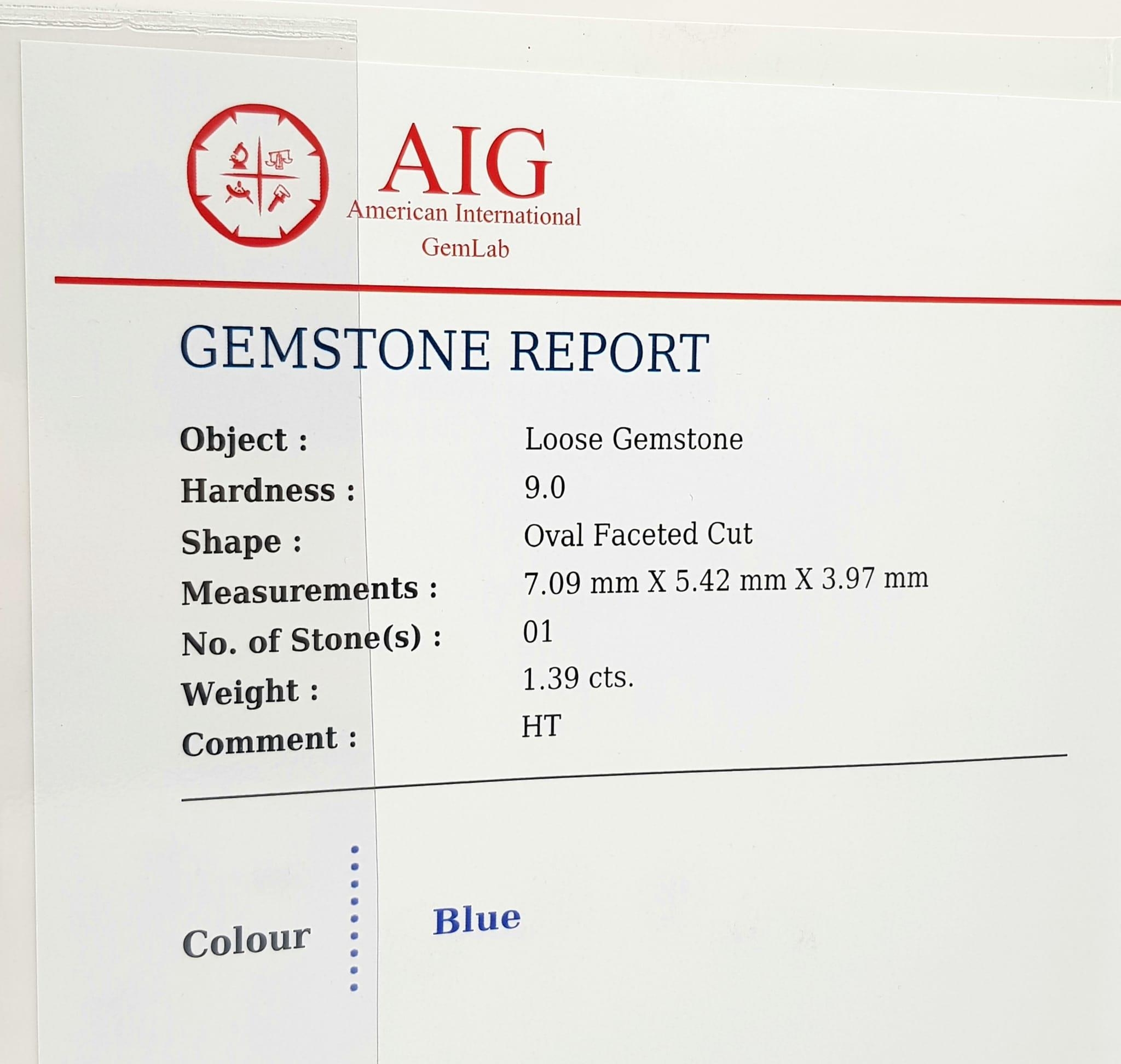 A 1.39ct Sri Lankan Blue Sapphire Gemstone - AIG Certified in a sealed case. - Image 5 of 5