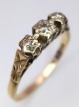 A vintage, 9 K yellow gold ring with a trilogy of round cut diamonds. Size: O, weight: 1.8 g.