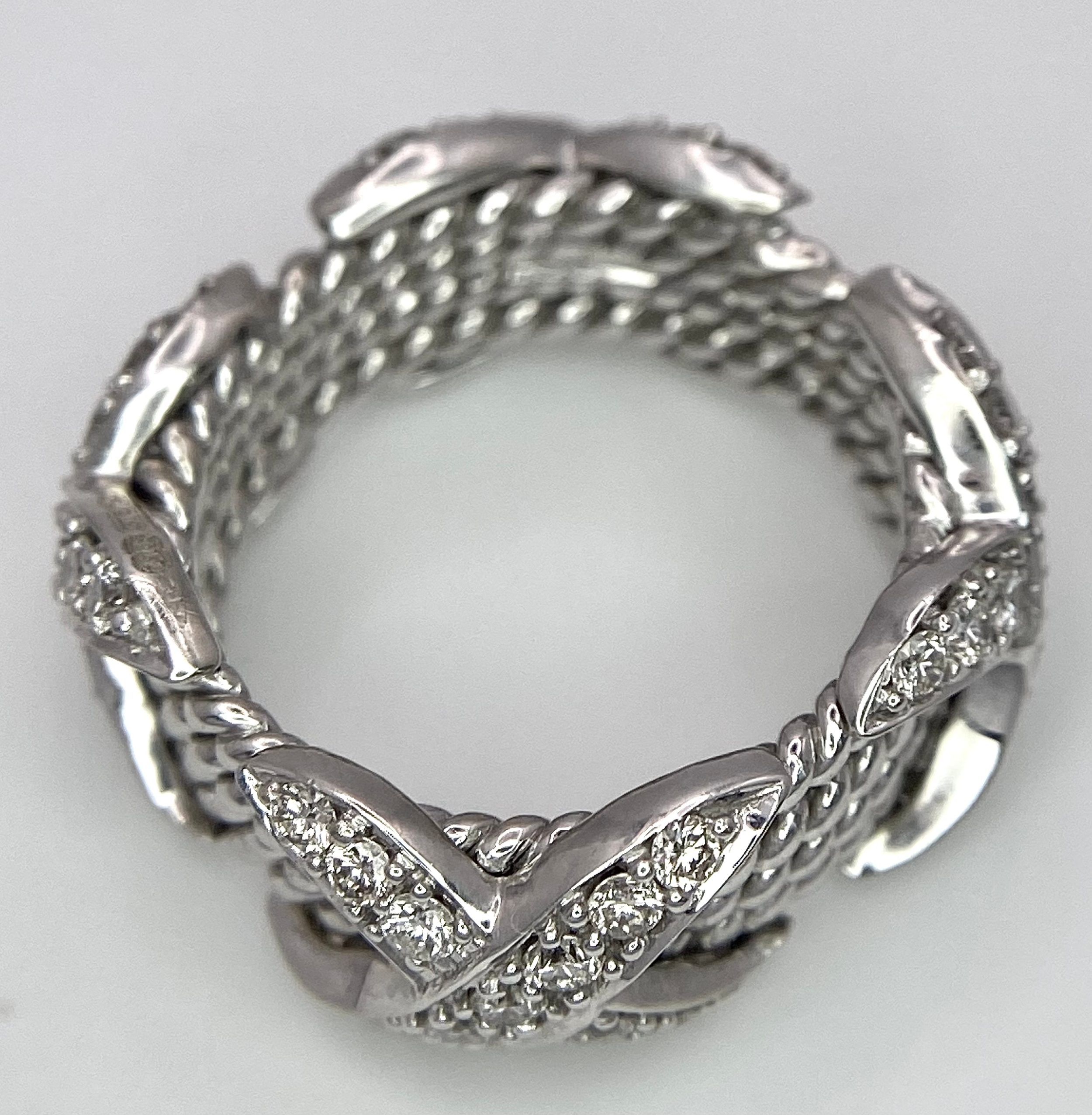 A 9K WHITE GOLD FANCY DIAMOND KISS RING. 0.80ctw, Size K, 6.6g total weight. Ref: SC 8051 - Image 6 of 6