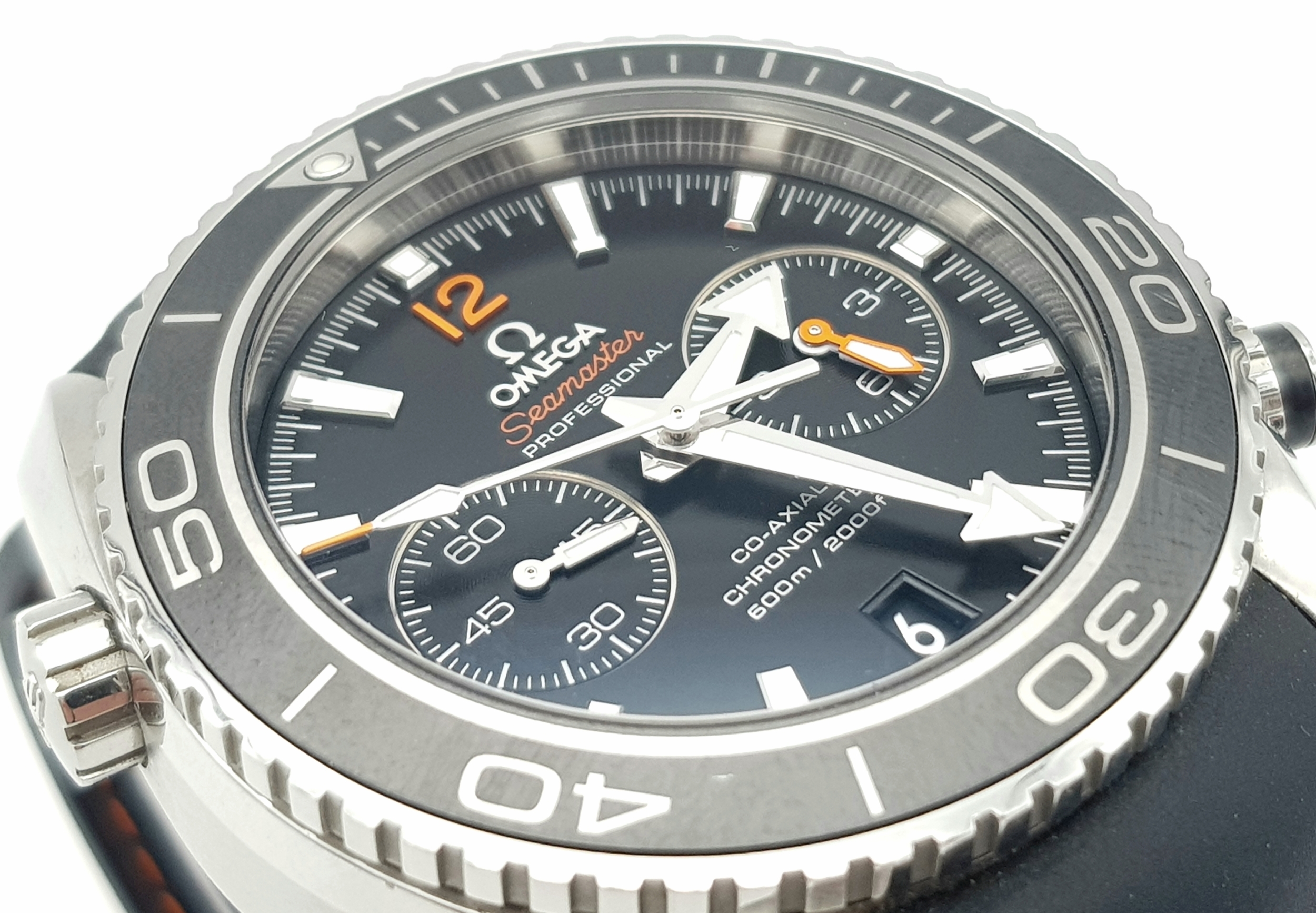 A FANTASTIC EXAMPLE OF AN OMEGA "SEAMASTER" PROFESSIONAL CO-AXIAL CHRONOMETER WITH 2000FT LIMIT . - Image 6 of 8