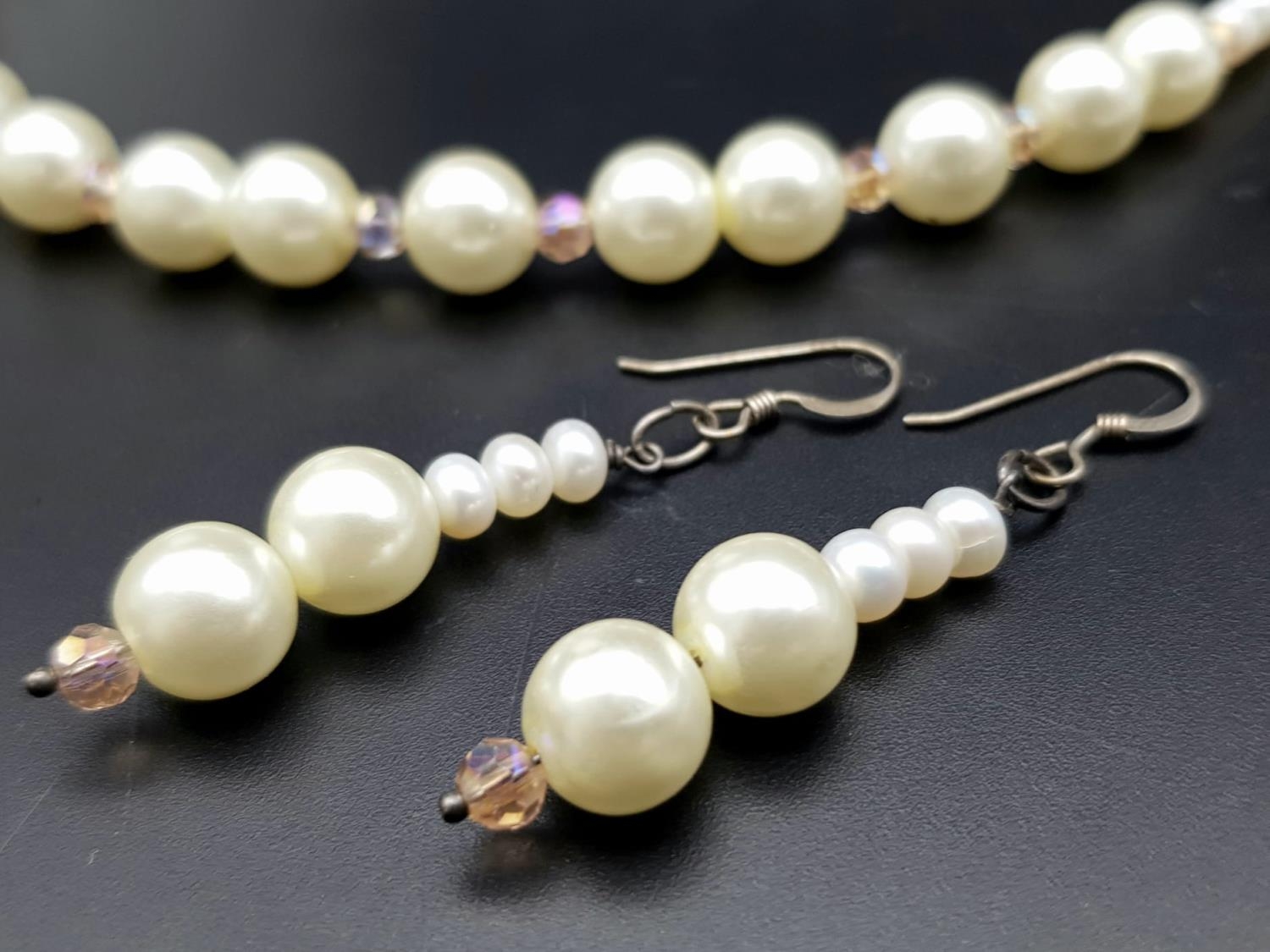 A Vintage Classic Rosita Faux Pearl Jewellery Set. Two necklace and a pair of drop earrings in the - Image 2 of 6