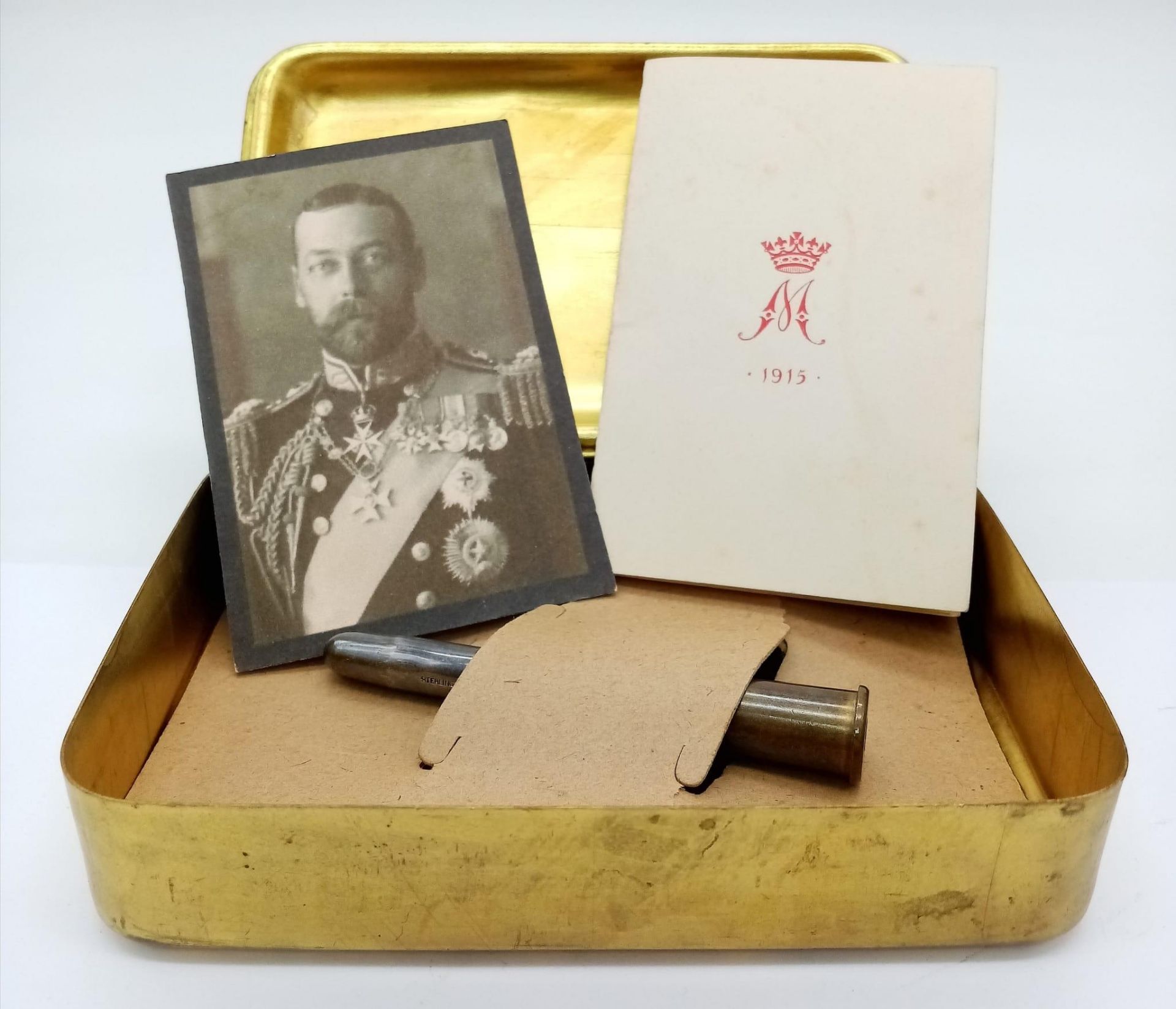 WW1 British 1914 Princess Mary Christmas Tin with original pencil, Christmas Card & Picture of the - Image 3 of 3