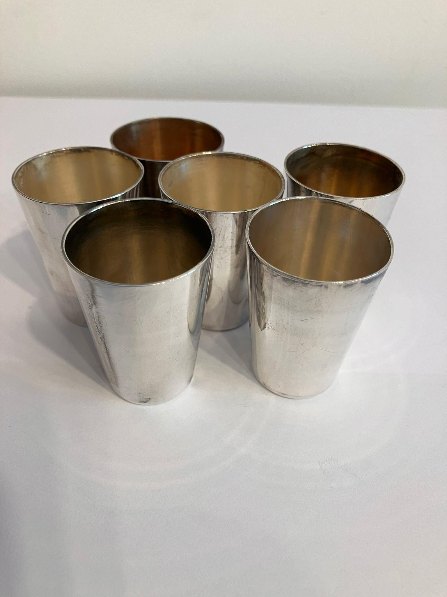 6 x SOLID SILVER SHOT Beakers. Having marking for 925 Sterling.134 grams. - Image 6 of 7