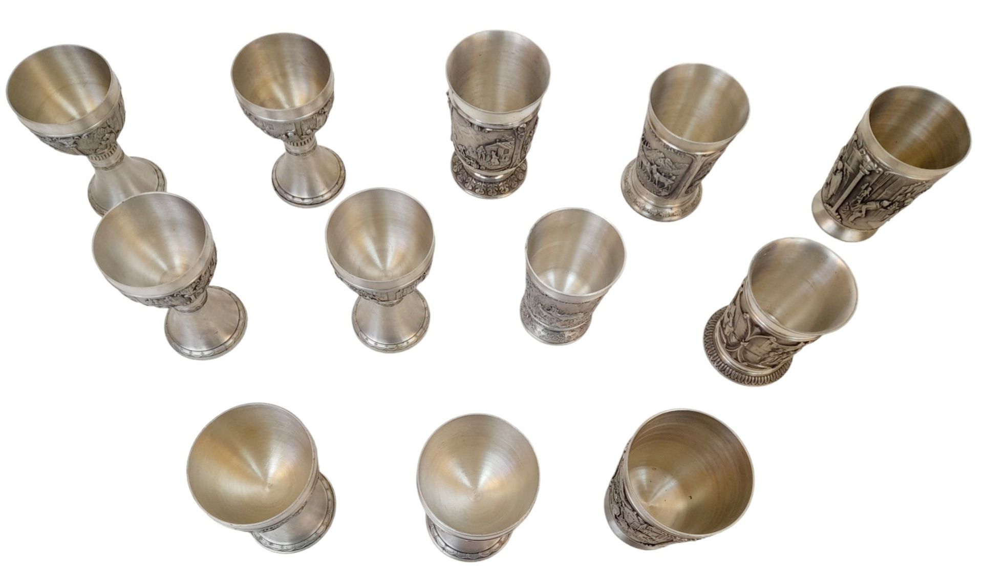 Two Sets (12 total) of German Zinn Ornate Pewter Cups. Six goblets and six slightly different - Bild 3 aus 5