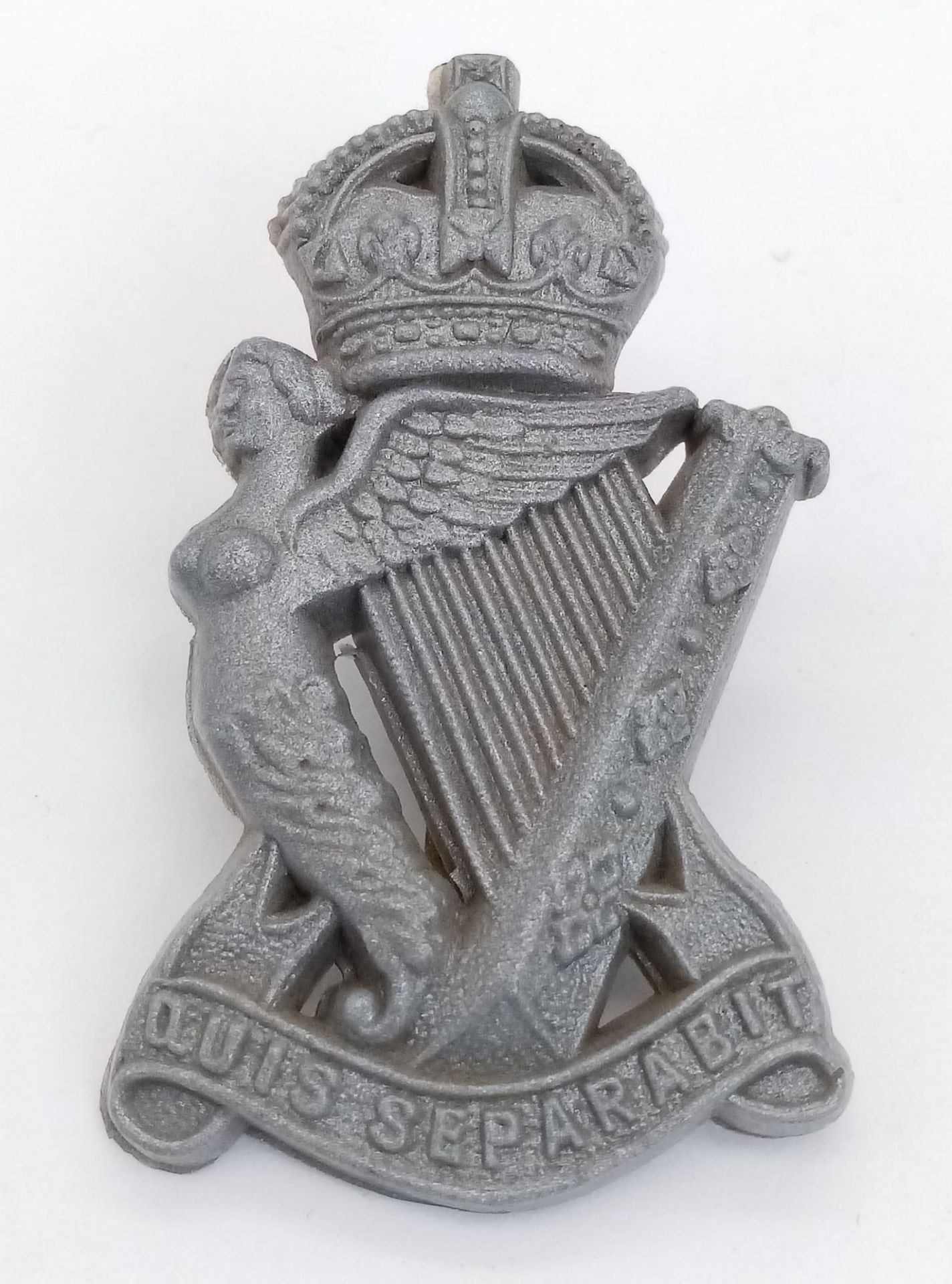 Rare WW2 Economy Issue Plastic Cap Badge Royal Irish Rifles.