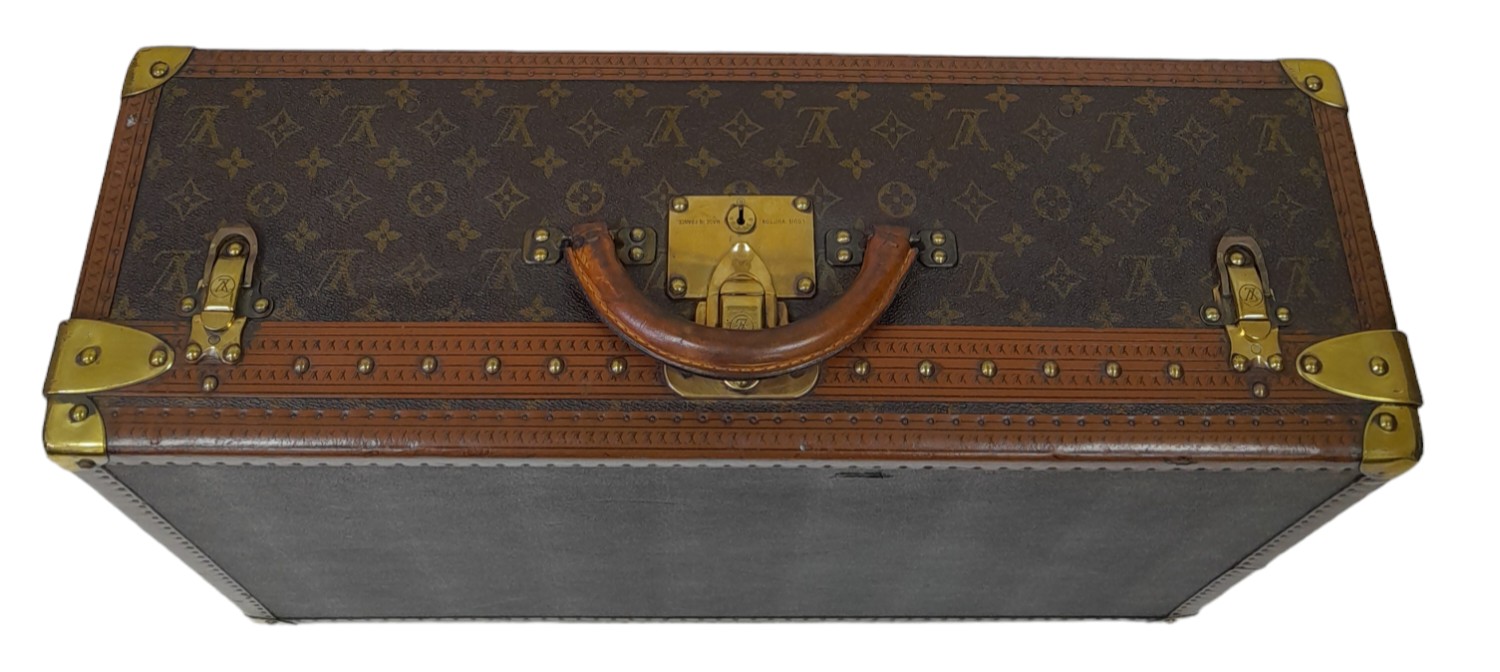 A Vintage Possibly Antique Louis Vuitton Trunk/Hard Suitcase. The smaller brother of Lot 38! - Image 3 of 13