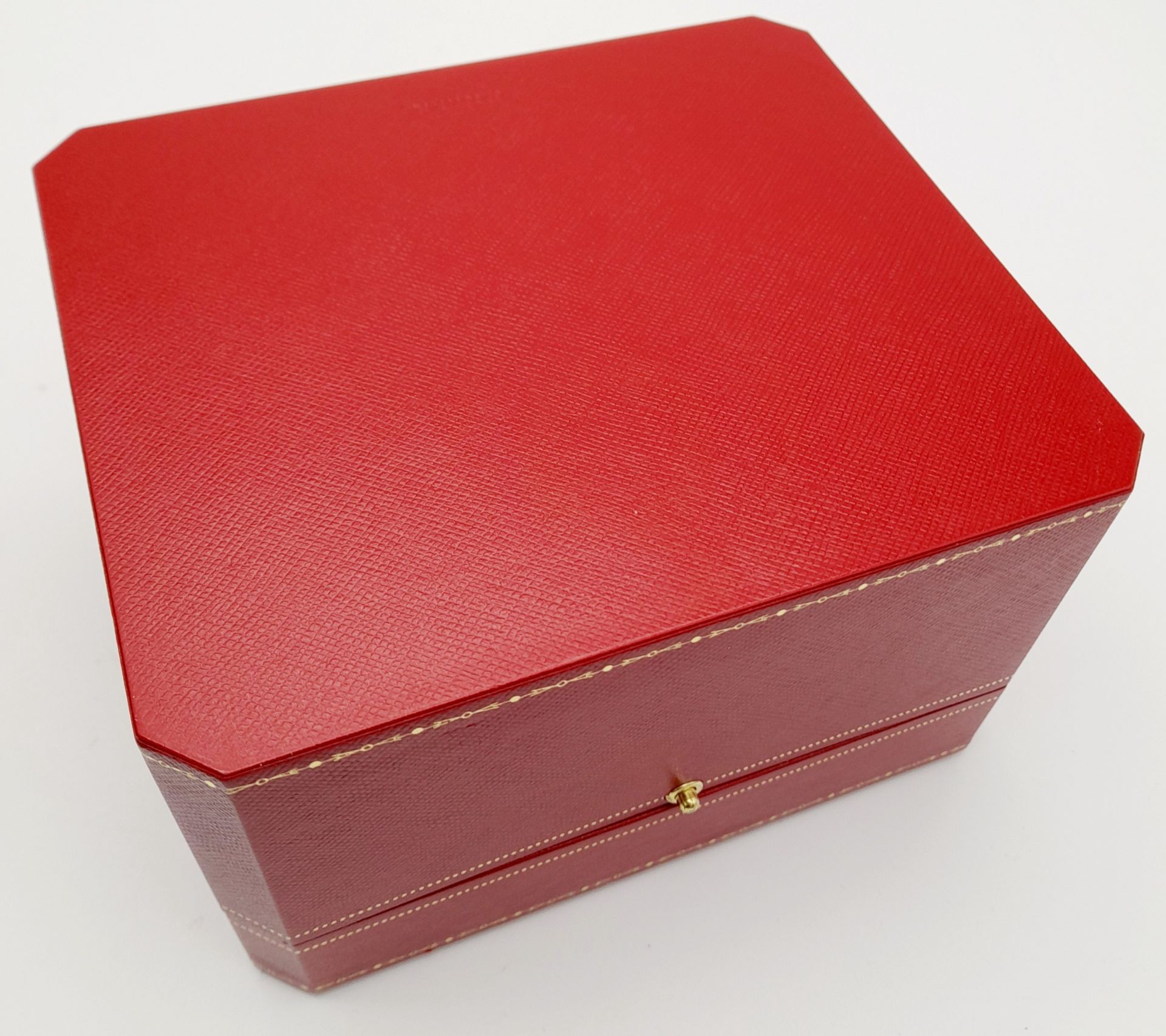 A Cartier Watch Case. Red exterior, plush black textile interior. For a large watch. - Bild 4 aus 7