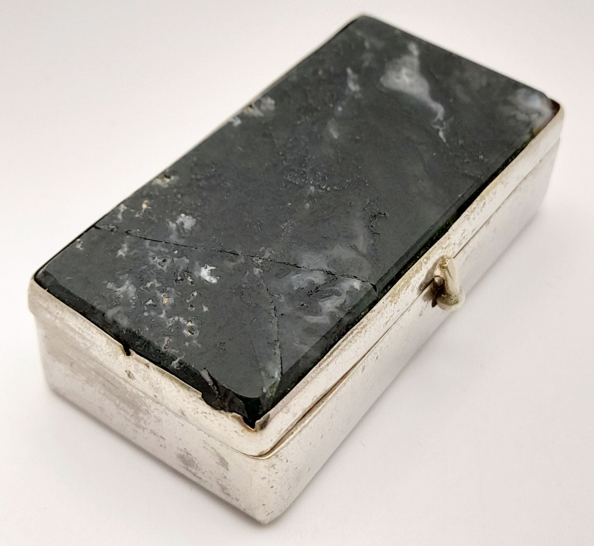 A Dendritic Agate Silver Pill Box. 5cm x 2.5cm - Bild 2 aus 5