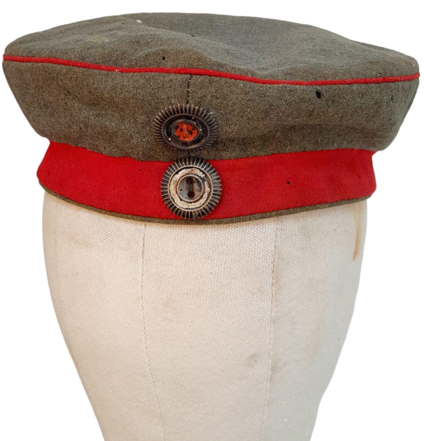 WW1 Imperial German/Prussian M1910 Feldmutze Feldmütze (fieldcap) in good condition. The red