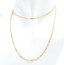An elegant 9 K yellow gold rope chain necklace, length: 61 cm, weight: 2.3 g.