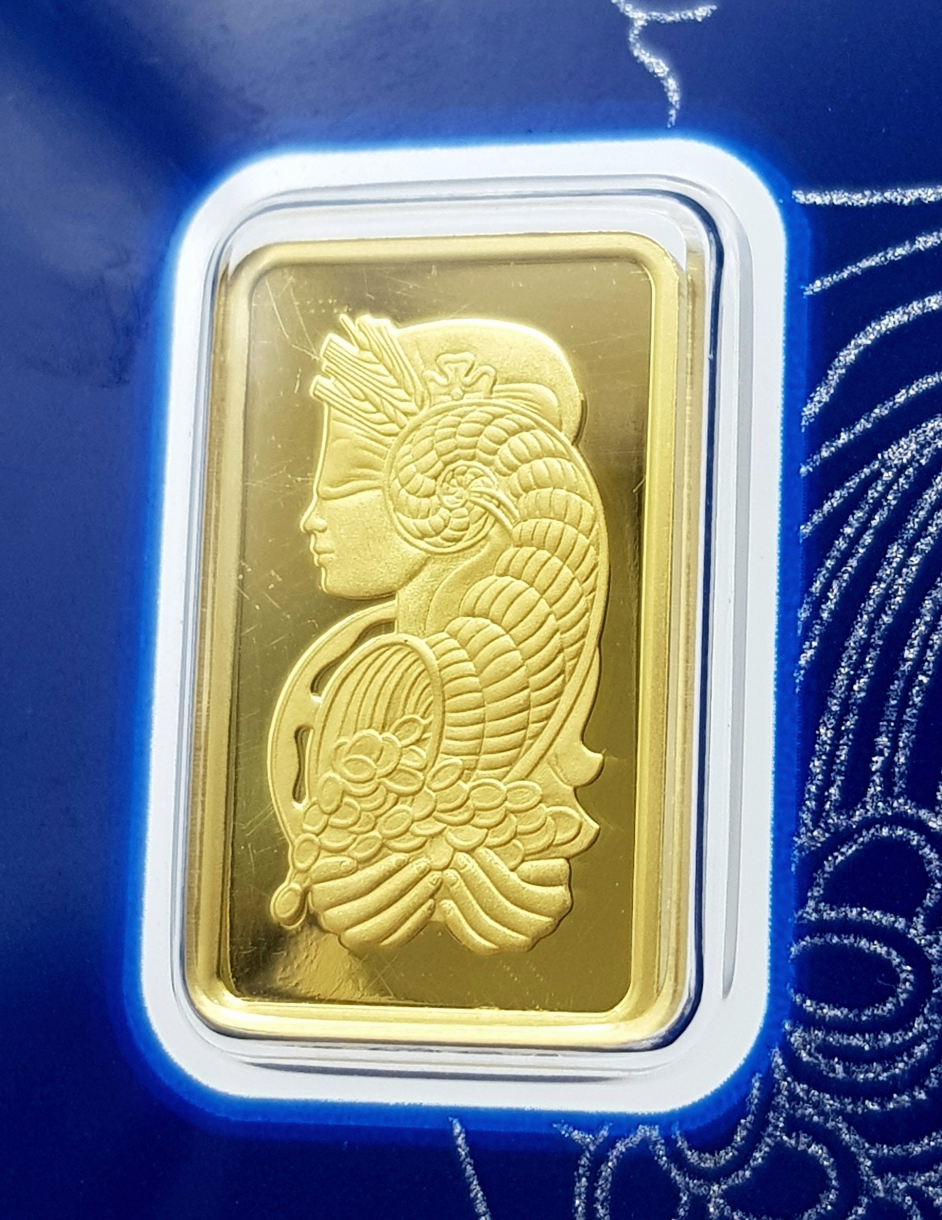 A 2.5g Fine Gold (.999) Swiss Ingot. Comes in a self contained package. - Image 2 of 7