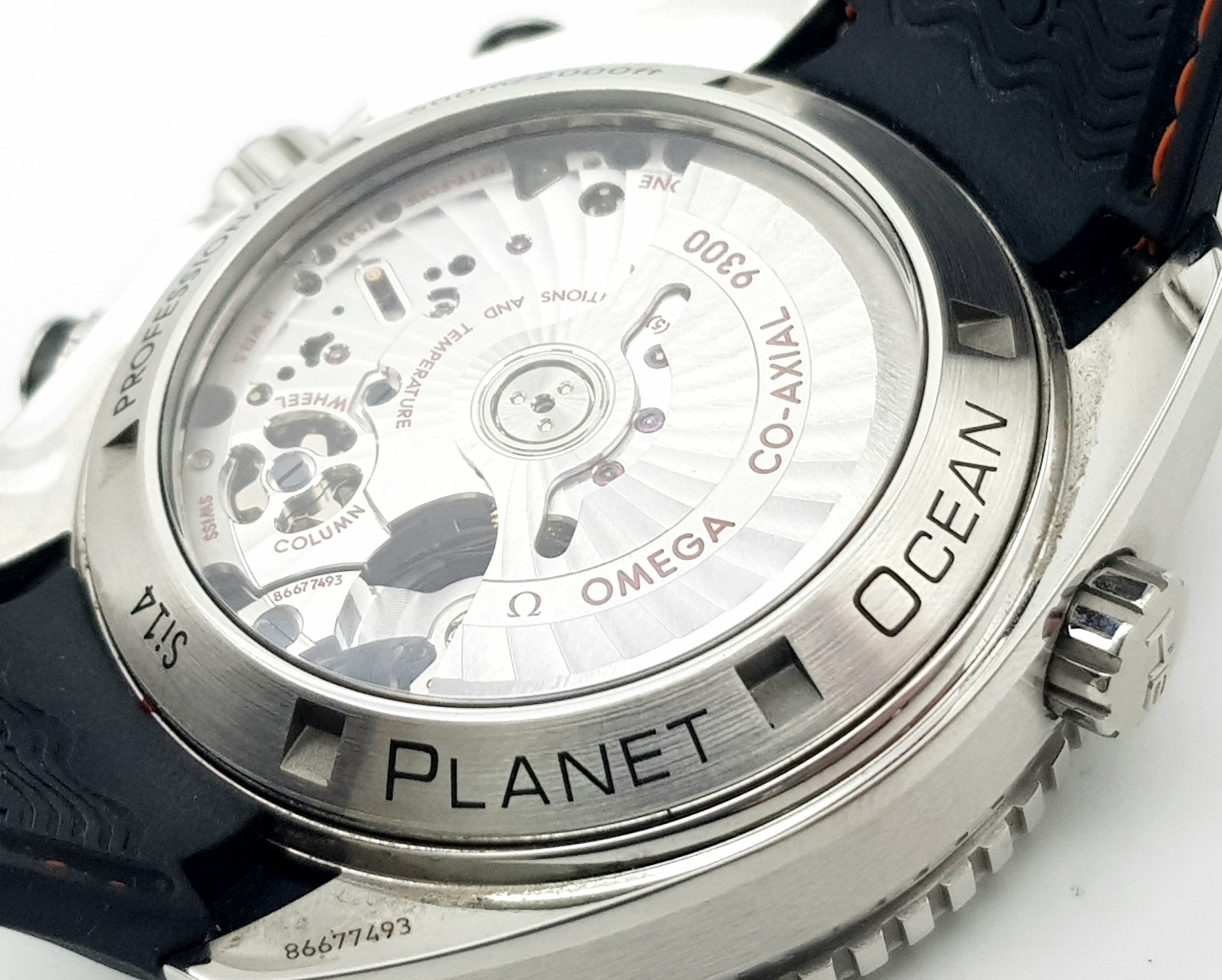 A FANTASTIC EXAMPLE OF AN OMEGA "SEAMASTER" PROFESSIONAL CO-AXIAL CHRONOMETER WITH 2000FT LIMIT . - Image 8 of 8