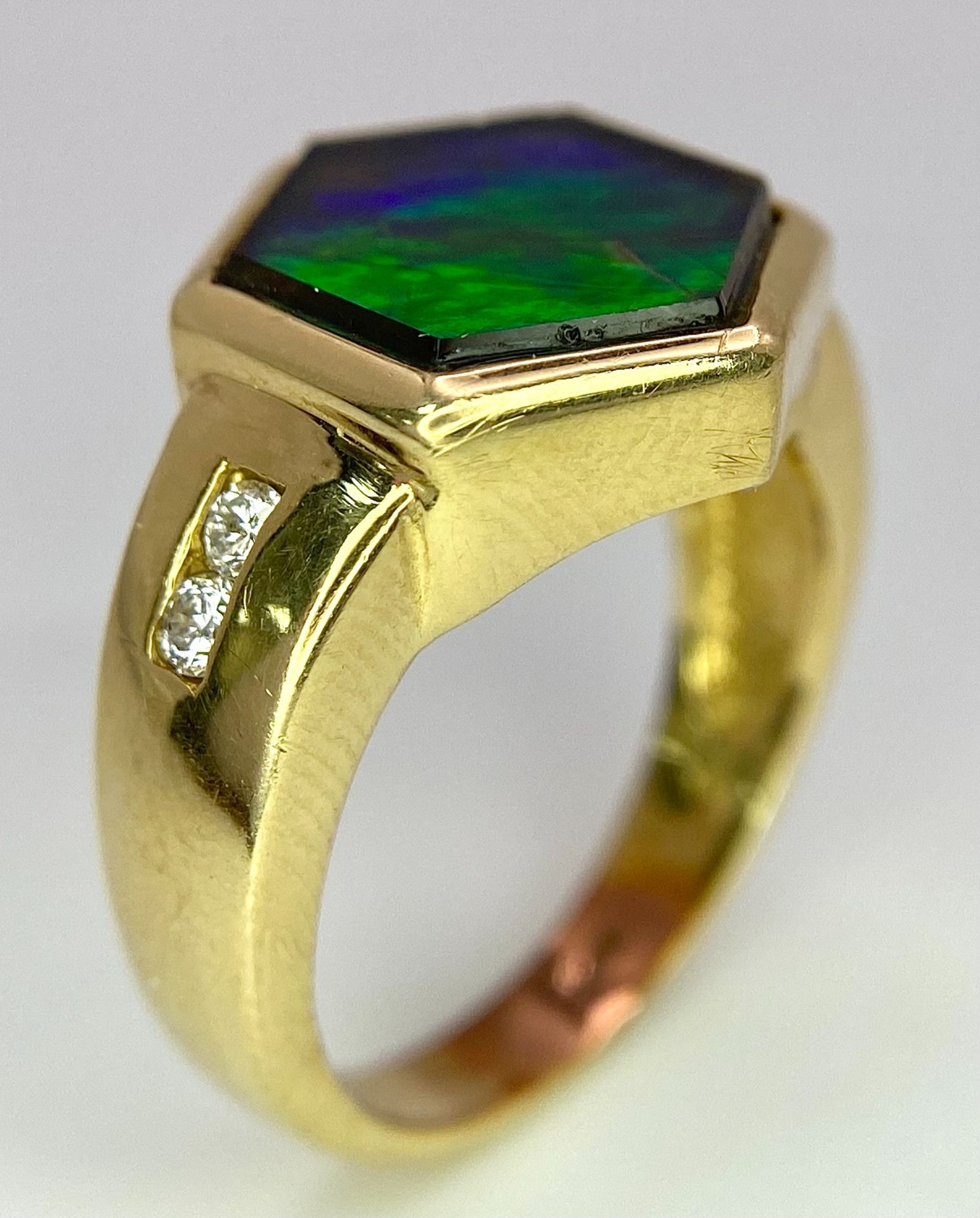 A Very Different, 14K Gold, Ammolite and Diamond Ring. Hexagonal shape. Size L. 6.3g total weight. - Image 2 of 9