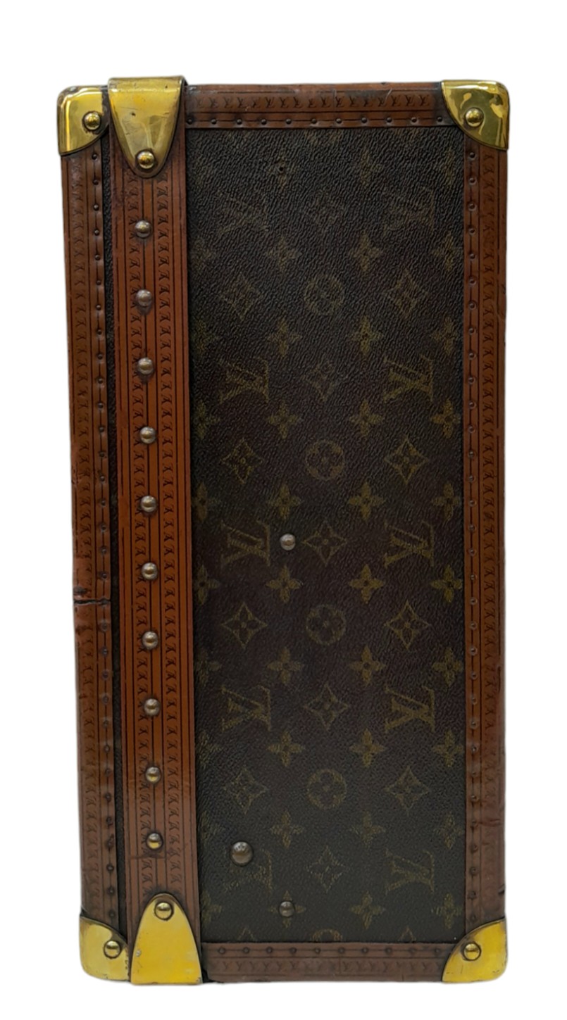 A Vintage Possibly Antique Louis Vuitton Trunk/Hard Suitcase. The smaller brother of Lot 38! - Image 7 of 13