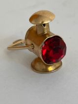 Vintage 9 carat GOLD RAILWAY LAMP CHARM. 1.7 grams.