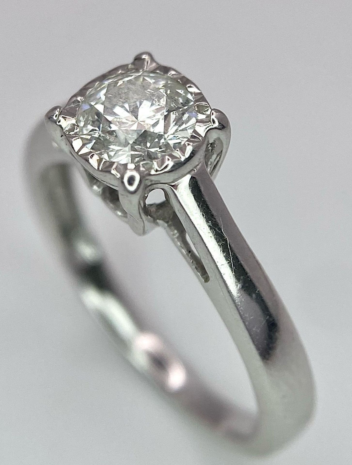 An 18K White Gold Diamond Solitaire Ring. 0.65ct brilliant round cut diamond. Size M. 2.75g total - Bild 3 aus 9