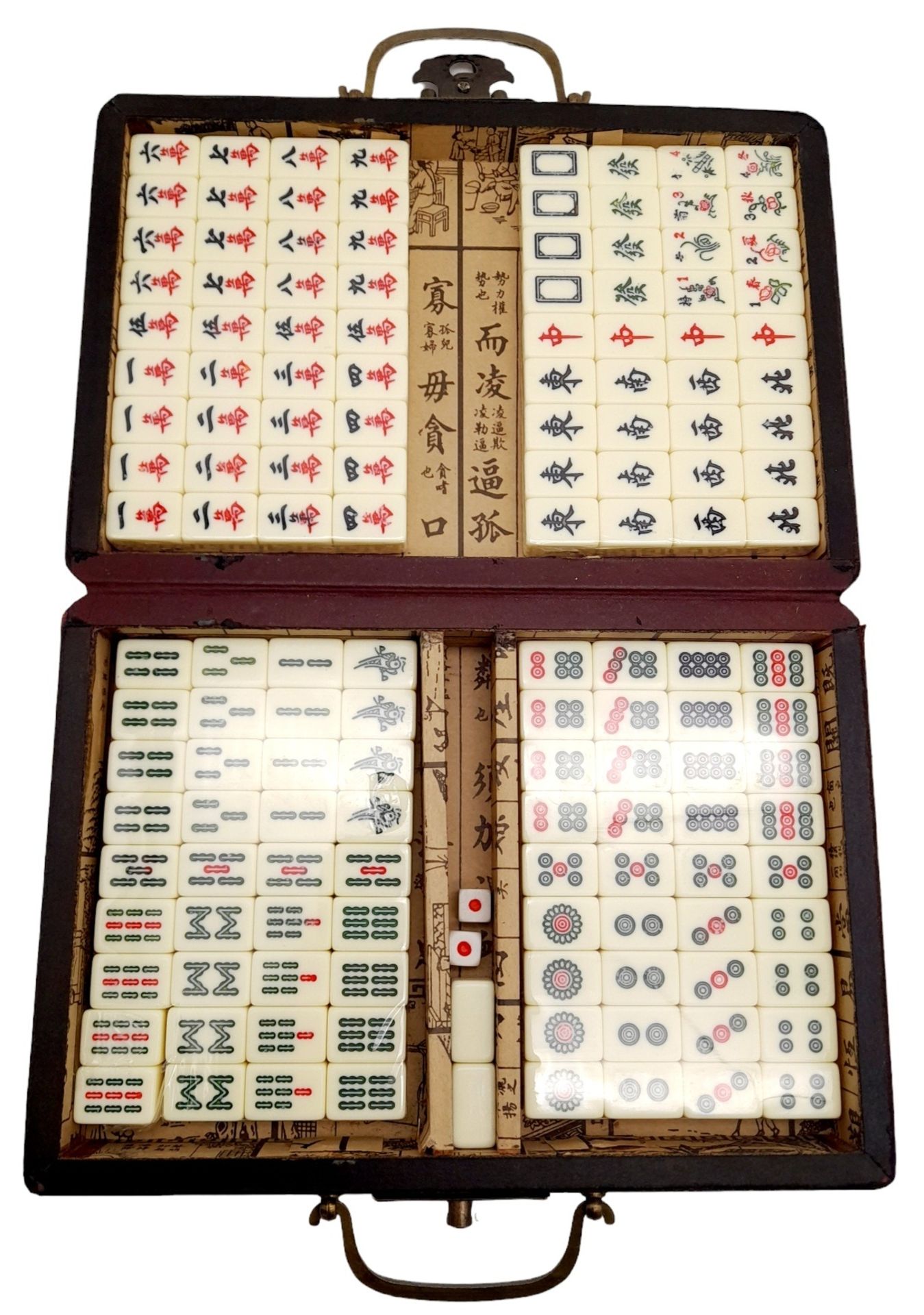 A Mah Jongg Chinese Dice Game in a Small Decorative Travelling Case. In excellent condition. - Bild 6 aus 7