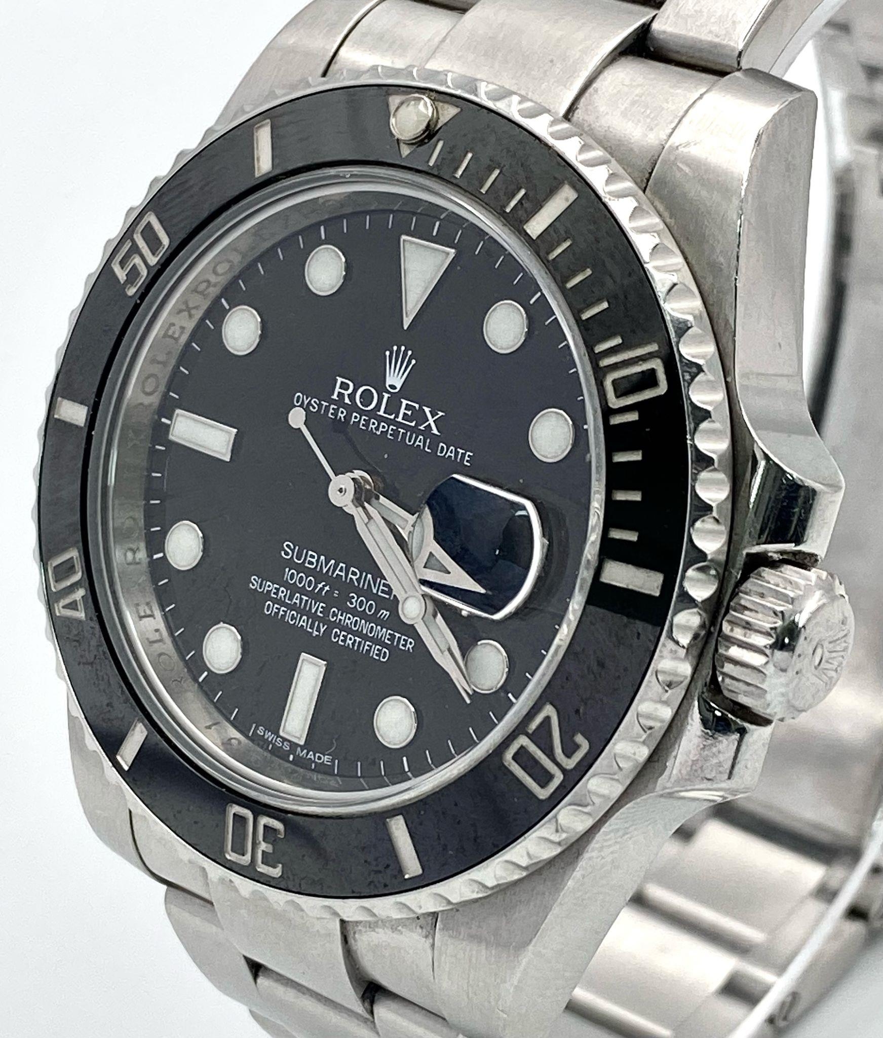 A Rolex Submariner Date Automatic Gents Watch. Stainless steel bracelet and case - 41mm. Black - Image 4 of 11