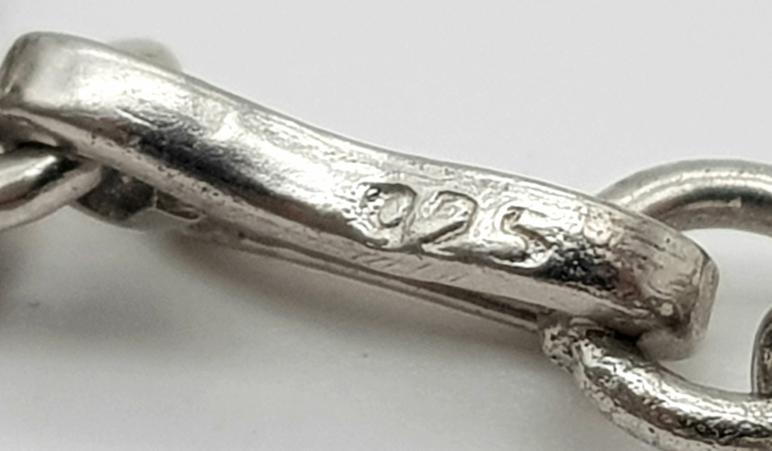 A Silver Smoky Quartz Tennis Bracelet. Set in 925 Sterling silver. 39ctw. W- 19.4g. Ref: HV2242 - Image 4 of 5
