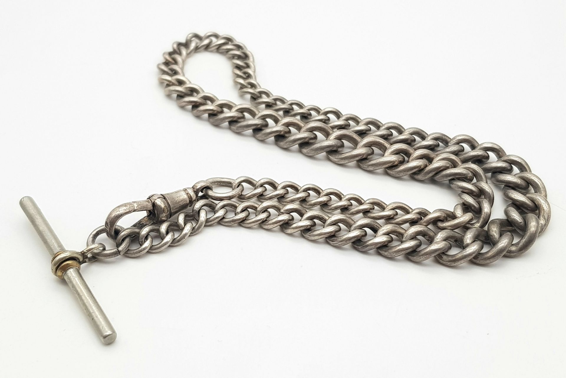 A Vintage/Antique Sterling Silver Albert Chain - Faded Hallmarks. 36cm length. 42g - Image 3 of 4