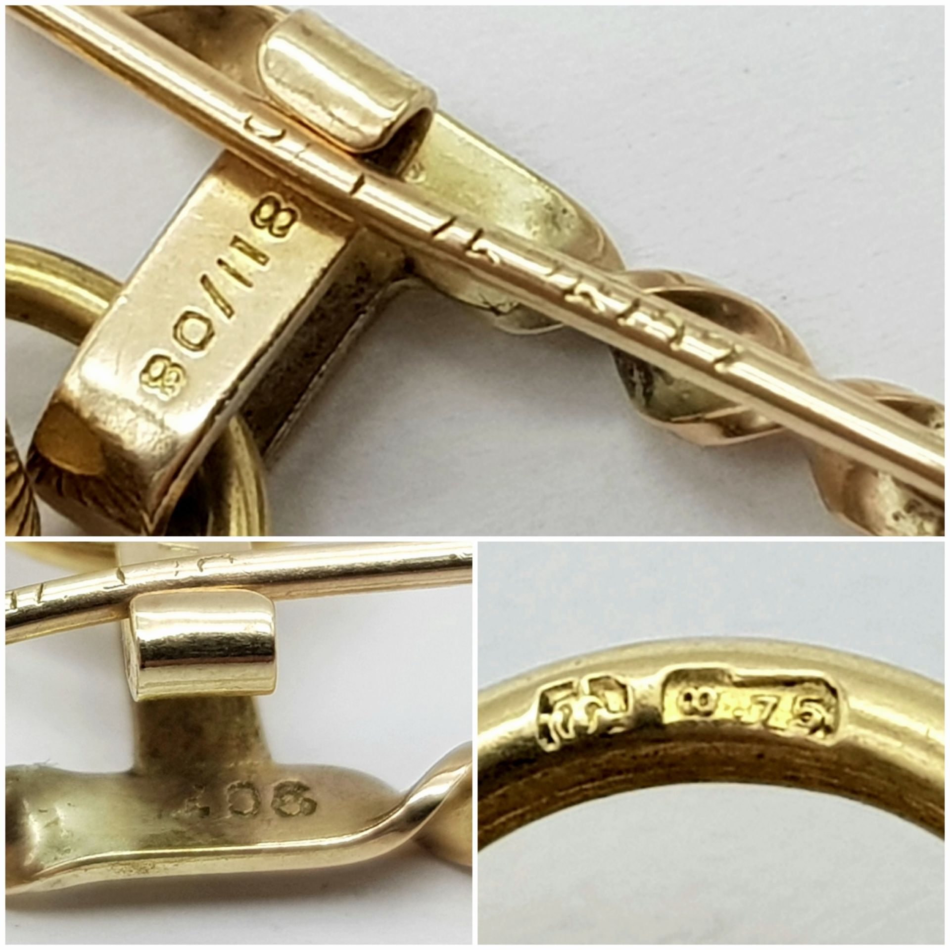 A Vintage 18K Gold Miniature Pocket Watch. A beautifully engraved half-hunter design. Top winder. - Image 7 of 11
