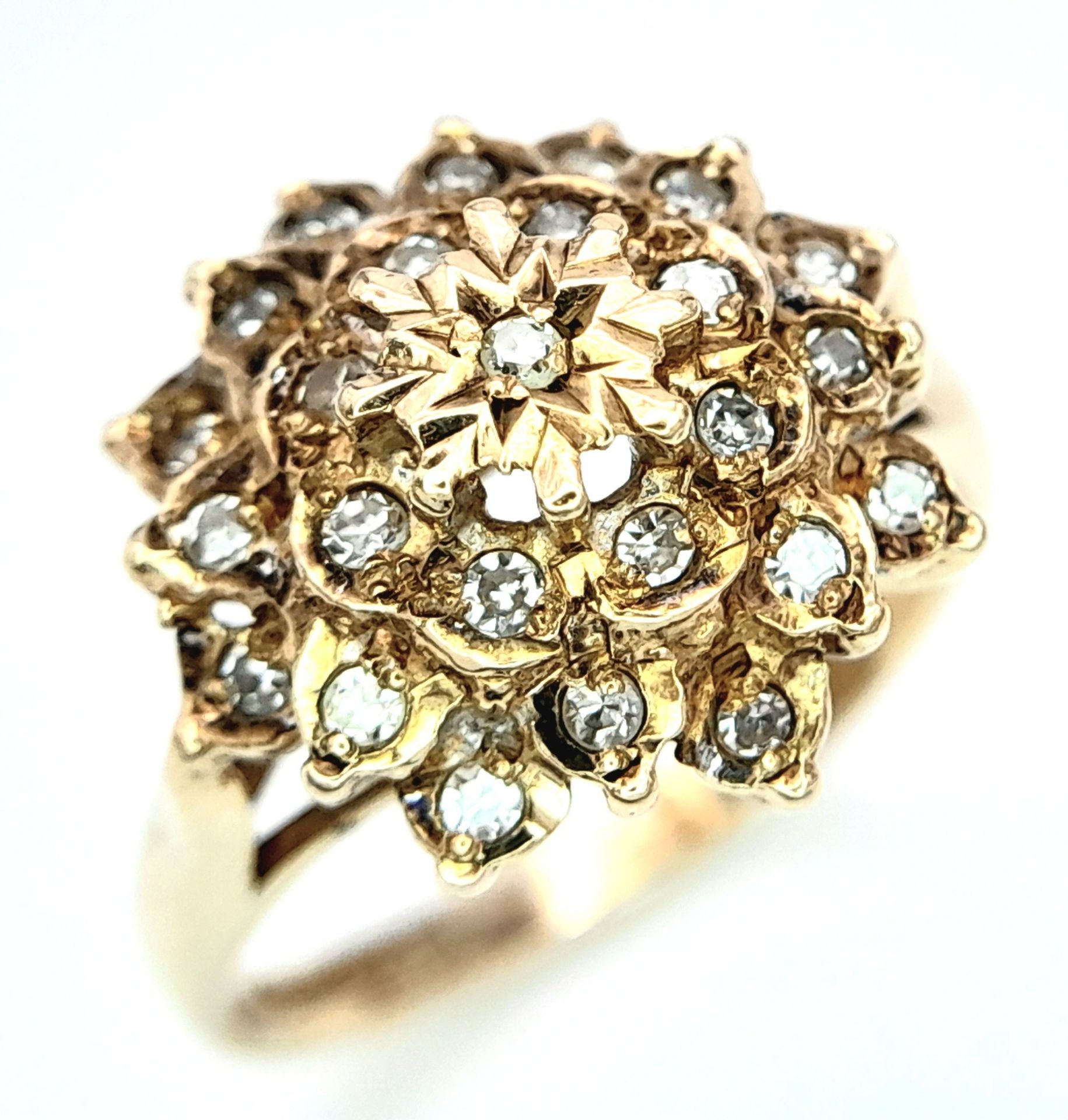 A 9K YELLOW GOLD DIAMOND CLUSTER RING. Size J, 2.8g total weight. Ref: SC 8032 - Image 2 of 6