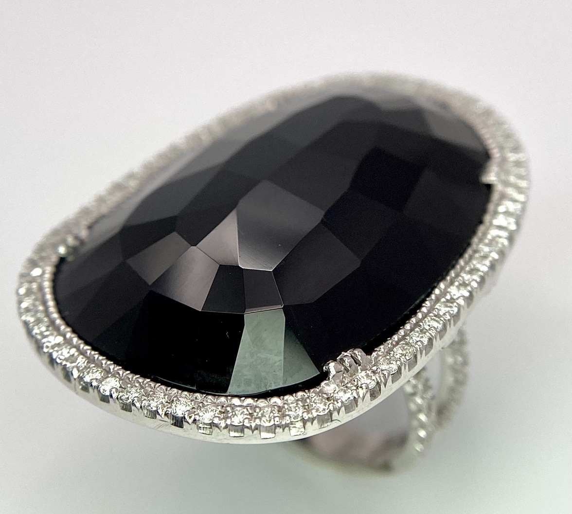 A Beautiful 18k White Gold Black Onyx and Diamond Ladies Dress Ring. Faceted black onyx with a - Image 7 of 8