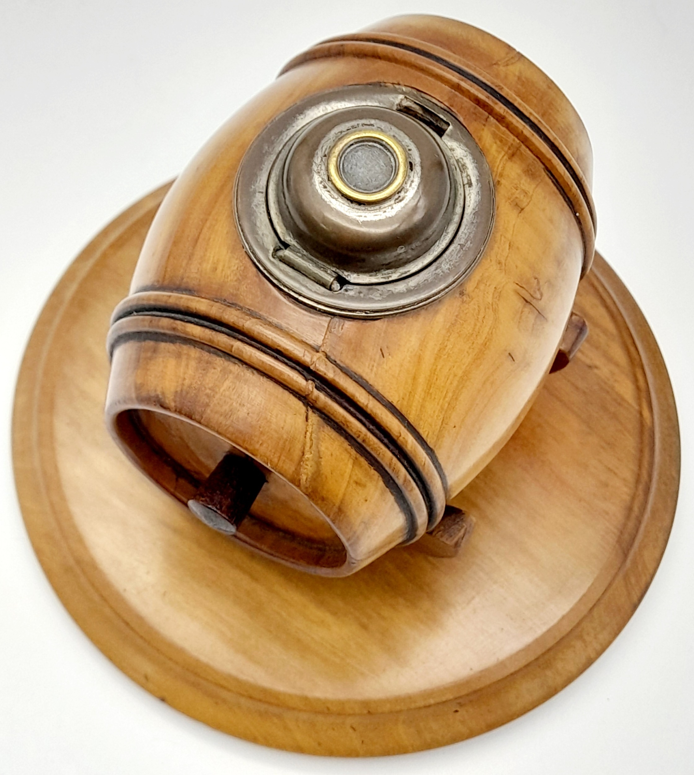 A Victorian Inkwell in the Form of a Whisky Wooden Barrel. Base - 13cm diameter. 10cm height. - Image 3 of 4