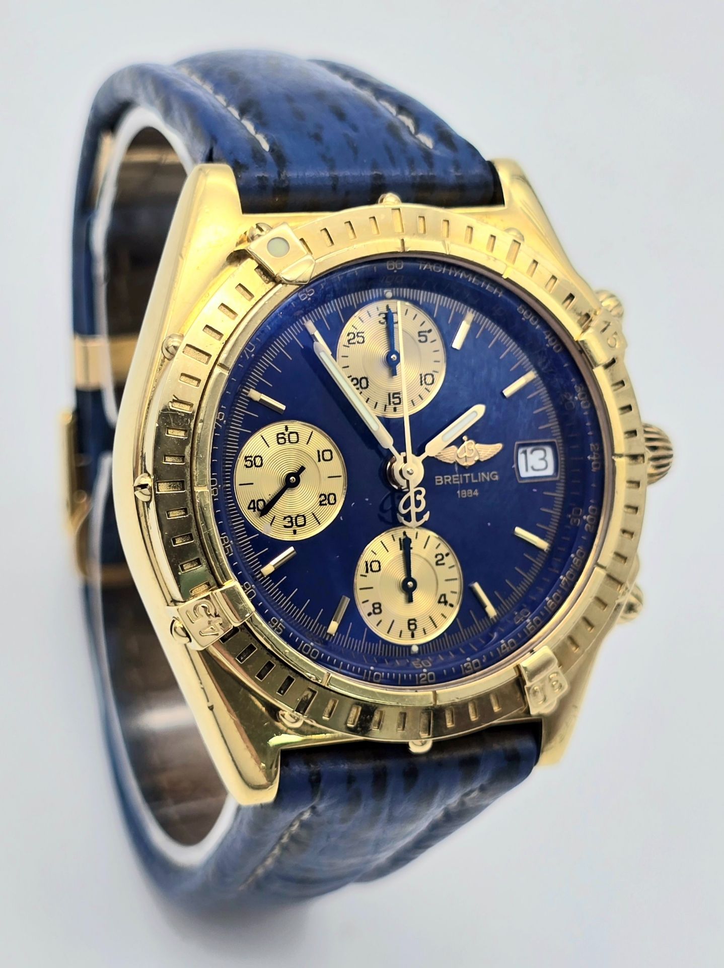 An 18K Gold Breitling Chronograph Gents Watch. Breitling blue leather strap with 18k gold clasp. 18k - Bild 3 aus 8