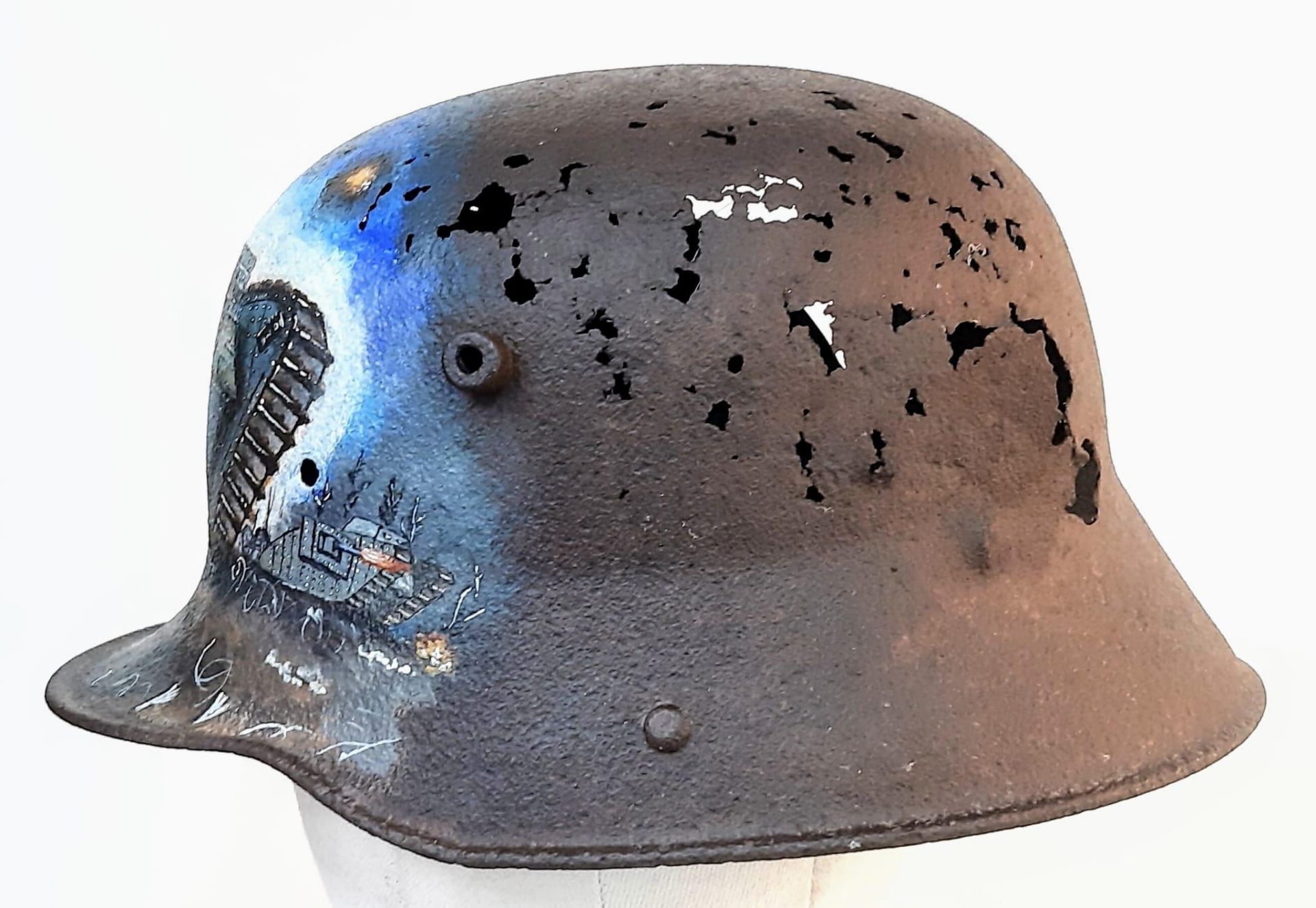 WW1 Imperial German Battle Damaged M16 Stahlhelm Helmet that was found Cambrai, France, where the - Image 2 of 5