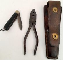 WW2 US Army Signal Corps Line Man’s Pliers & TL-29 Camillus Knife in the leather CS-34 Pouch.