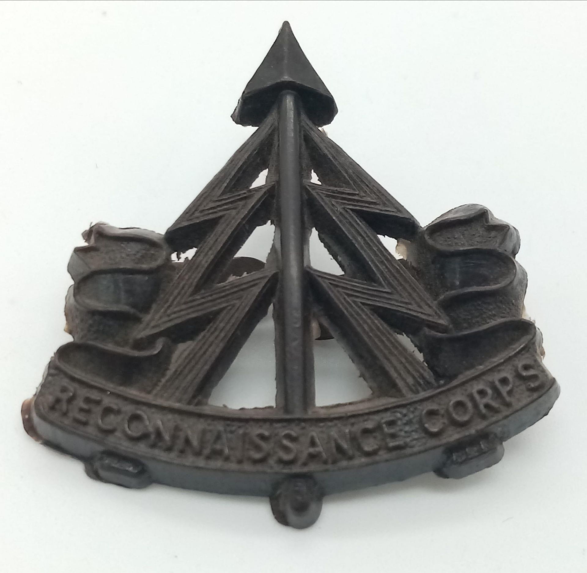 WW2 Economy Issue Plastic Cap Badge The Reconnaissance Corps. Makers Marked: A. Stanley & Sons