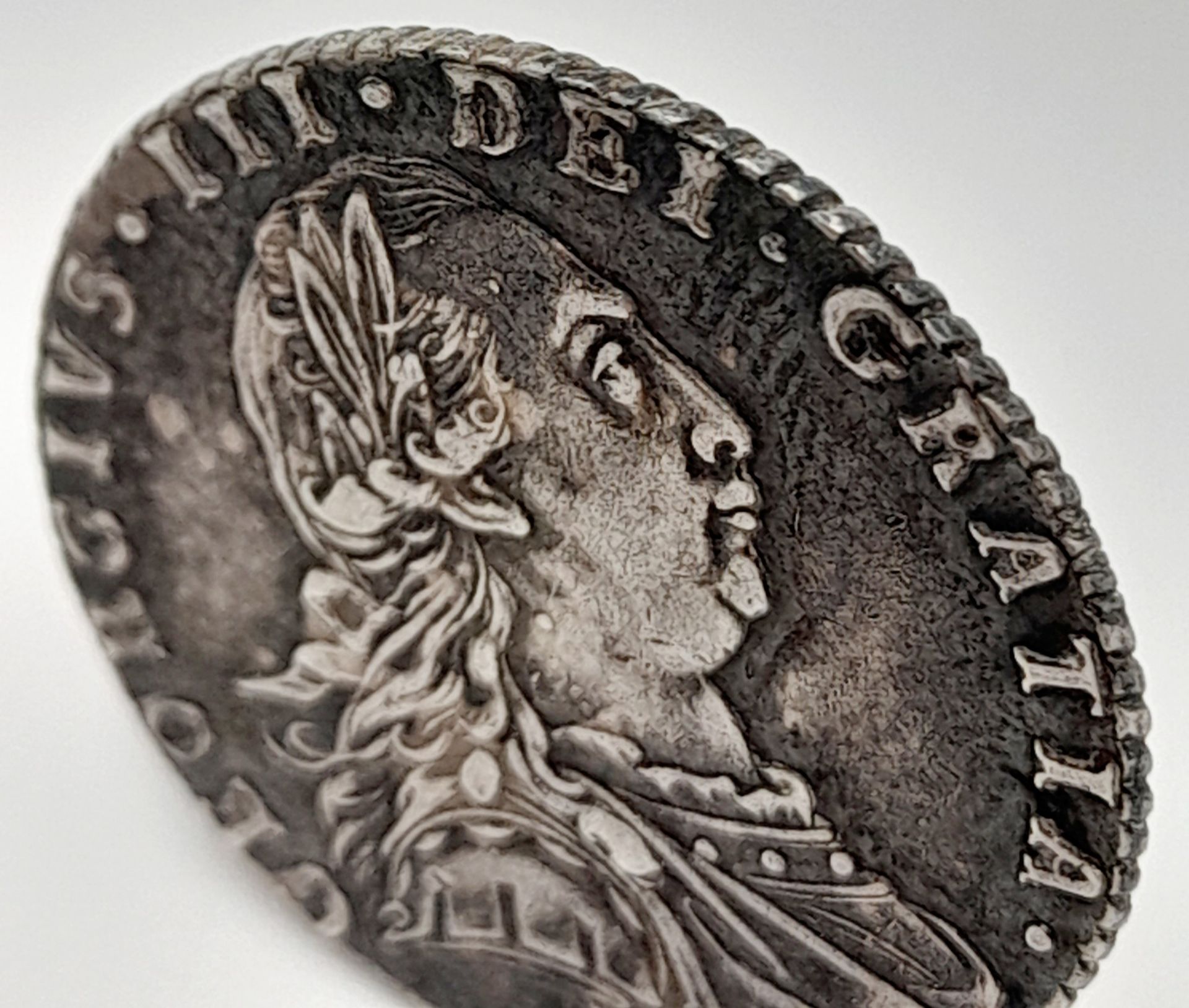 A 1787 George III Silver Sixpence. Please see photos for conditions. Ref: 610001H - Image 3 of 4