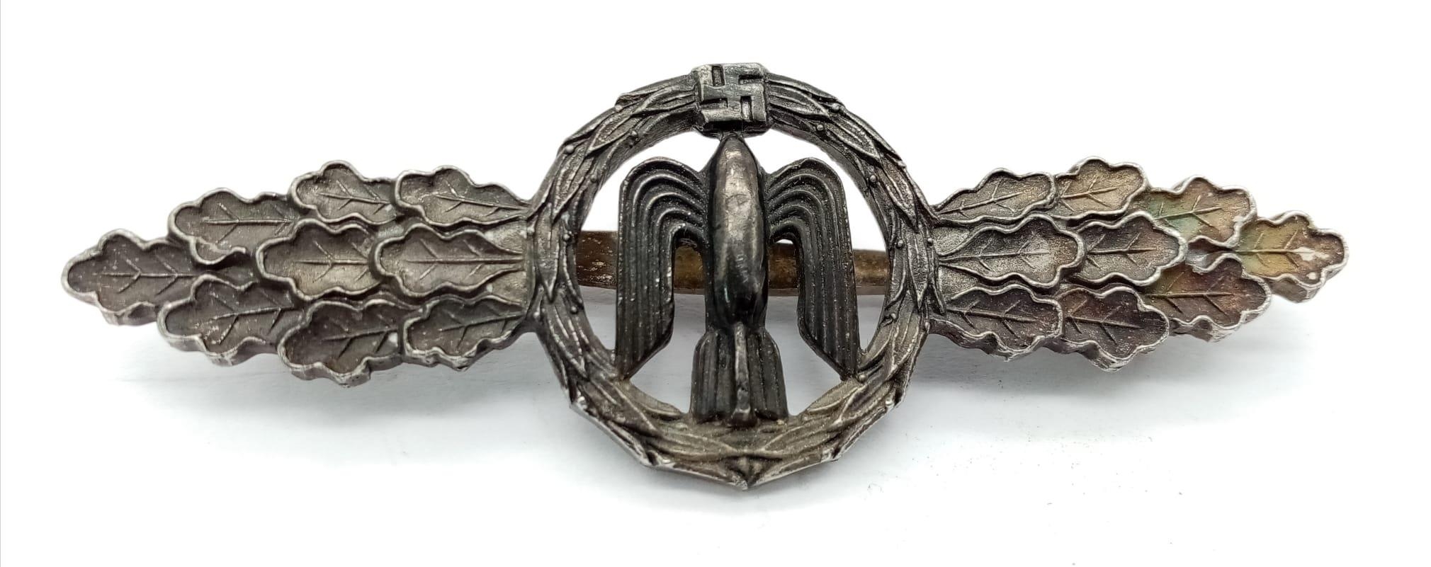 WW2 German Luftwaffe Bomber Pilots Silver Class Clasp. Un-marked.