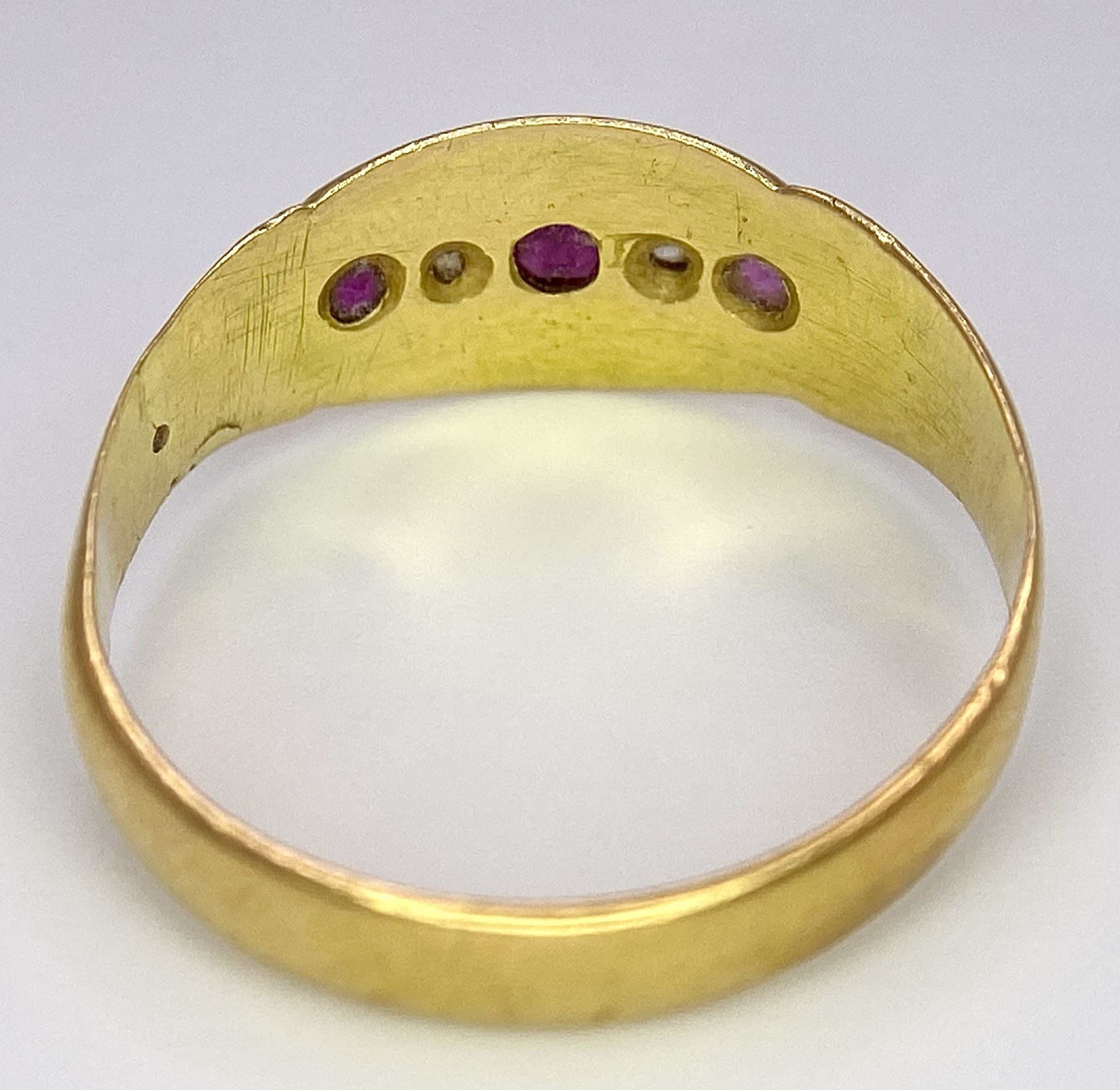 An Antique 22K Yellow Gold Ruby and Diamond Ring. Size M. 2.6g total weight. - Image 4 of 6