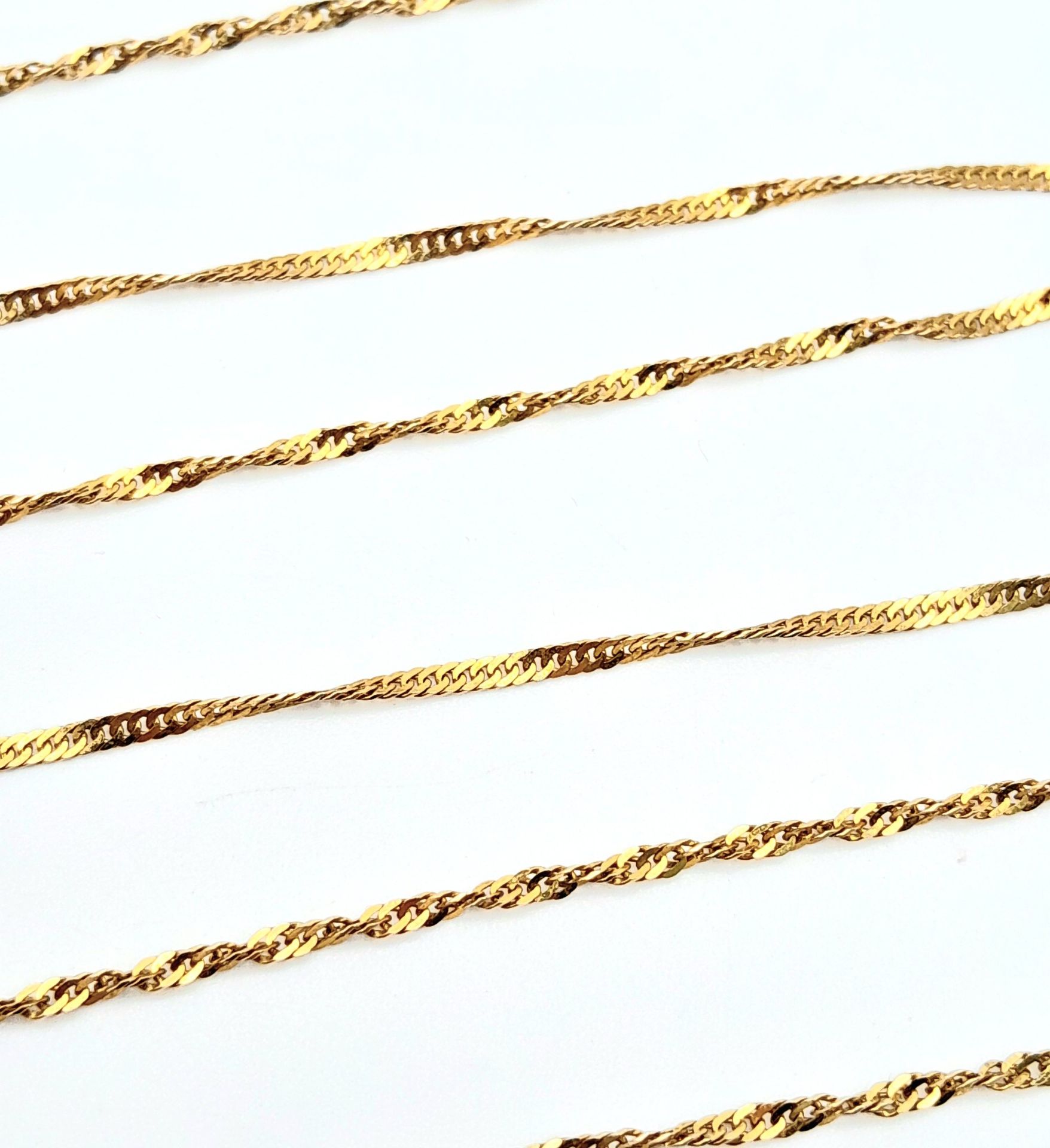 An elegant 9 K yellow gold rope chain necklace, length: 61 cm, weight: 2.3 g. - Image 8 of 11