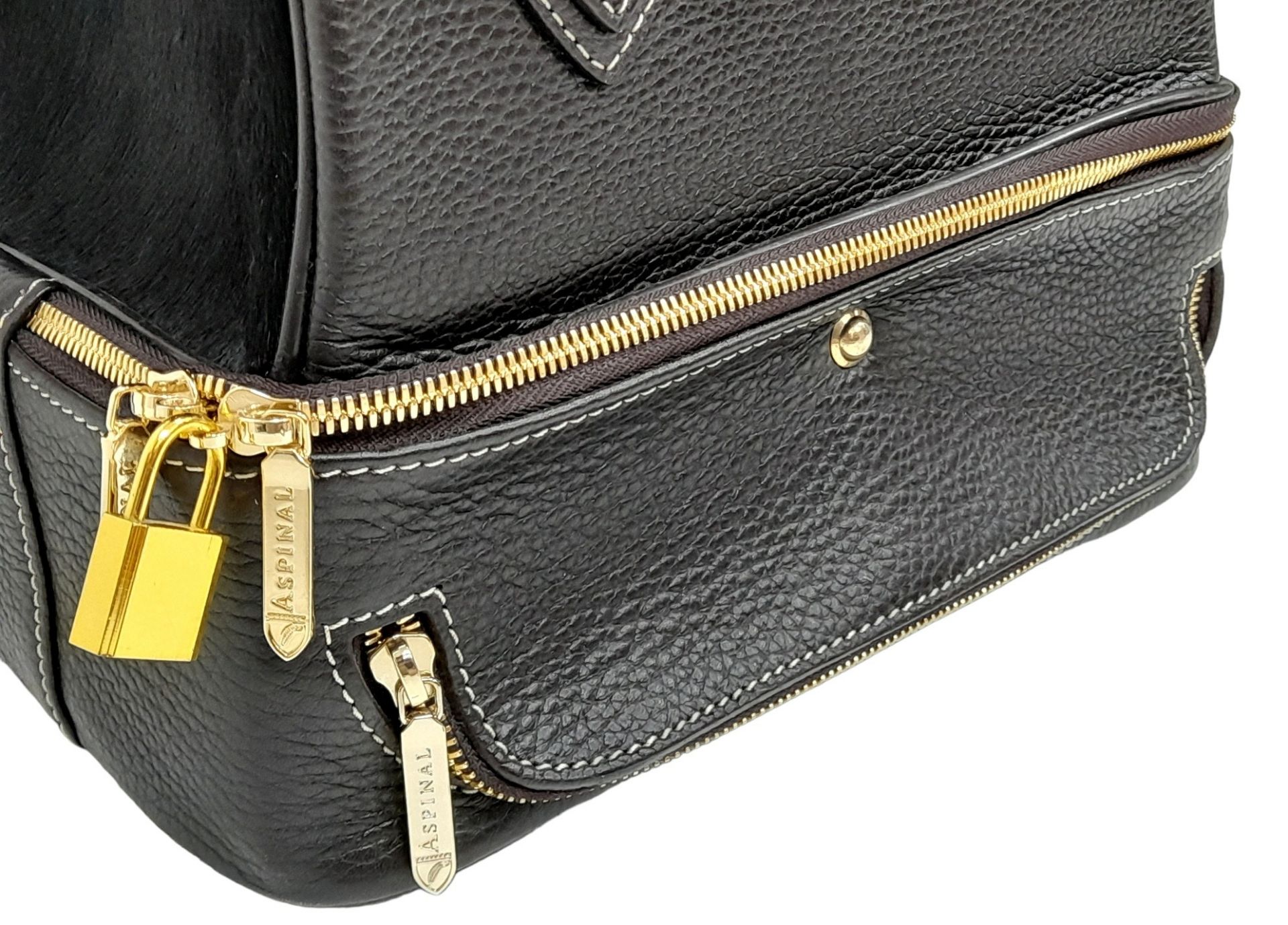 An Aspinal Brown Portofino Convertible Luggage Bag. Leather and pony fur exterior with gold-toned - Image 3 of 16