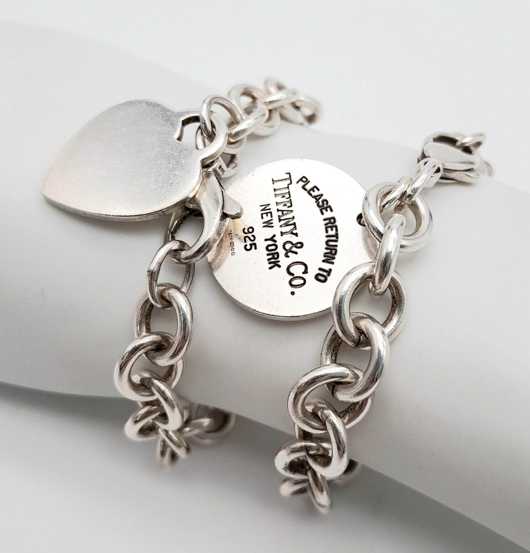 Four Tiffany Items! 2 bracelets and 2 necklaces. A Tiffany belcher link bracelet with heart clasp. A - Bild 4 aus 7