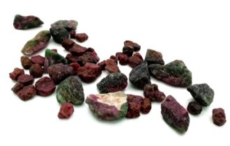 336ct Rough Ruby Zoisite Gemstones Lot. Weight: approx 68.14g