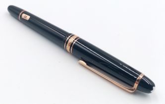 A Montblanc Meisterstuck Fountain Pen with 14K Gold Nib. 14cm. Comes with original packaging. Ref: